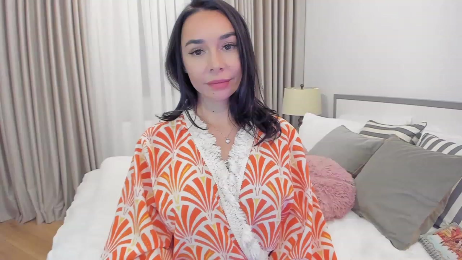 Gallery image thumbnail from BeaBeatrice's myfreecams stream on, 11/25/2022, 18:51 image 17 of 20