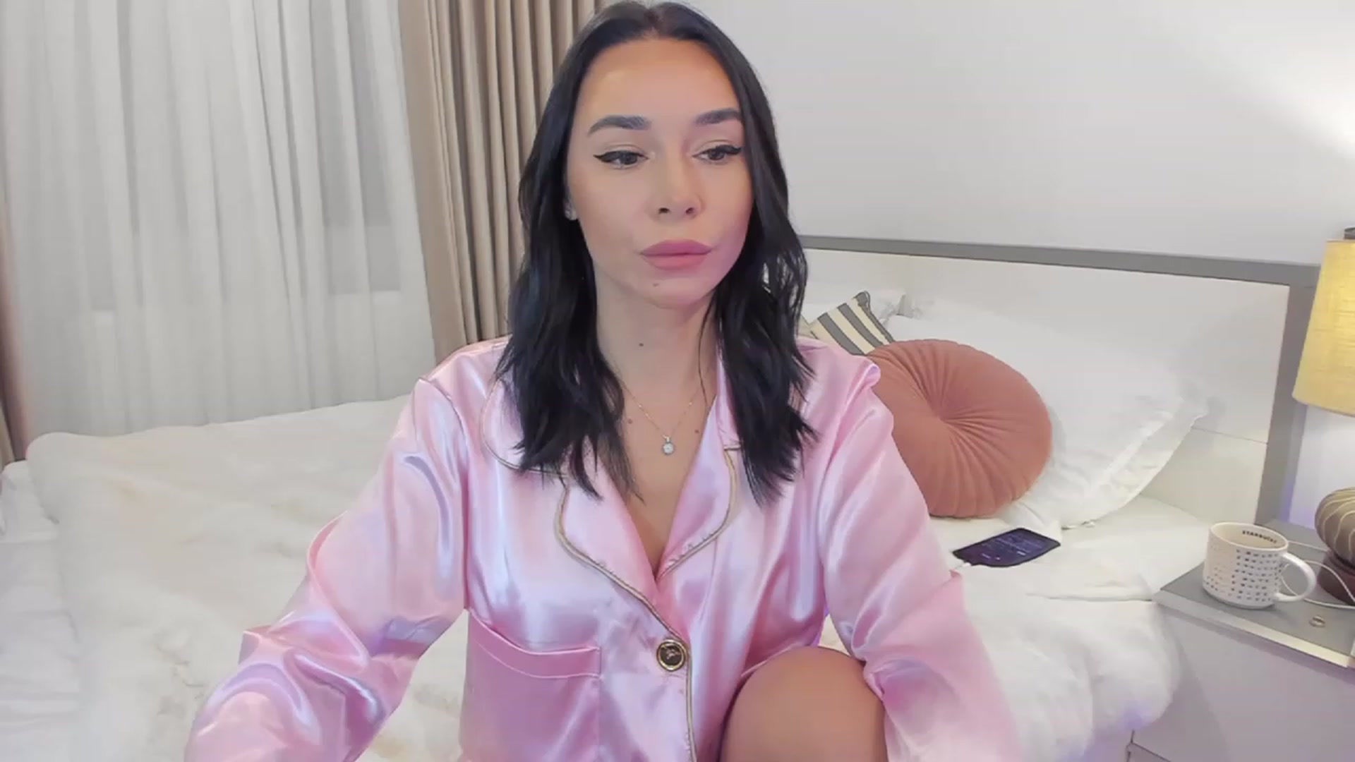 Gallery image thumbnail from BeaBeatrice's myfreecams stream on, 11/27/2022, 04:39 image 2 of 20