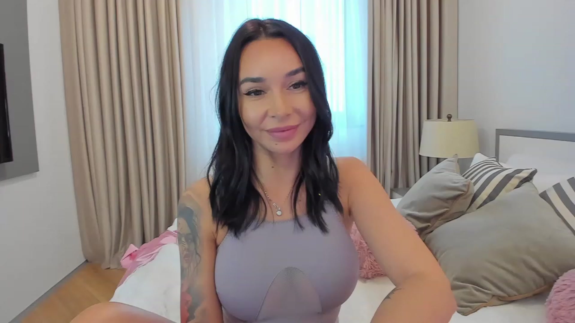 Gallery image thumbnail from BeaBeatrice's myfreecams stream on, 11/27/2022, 07:51 image 4 of 20