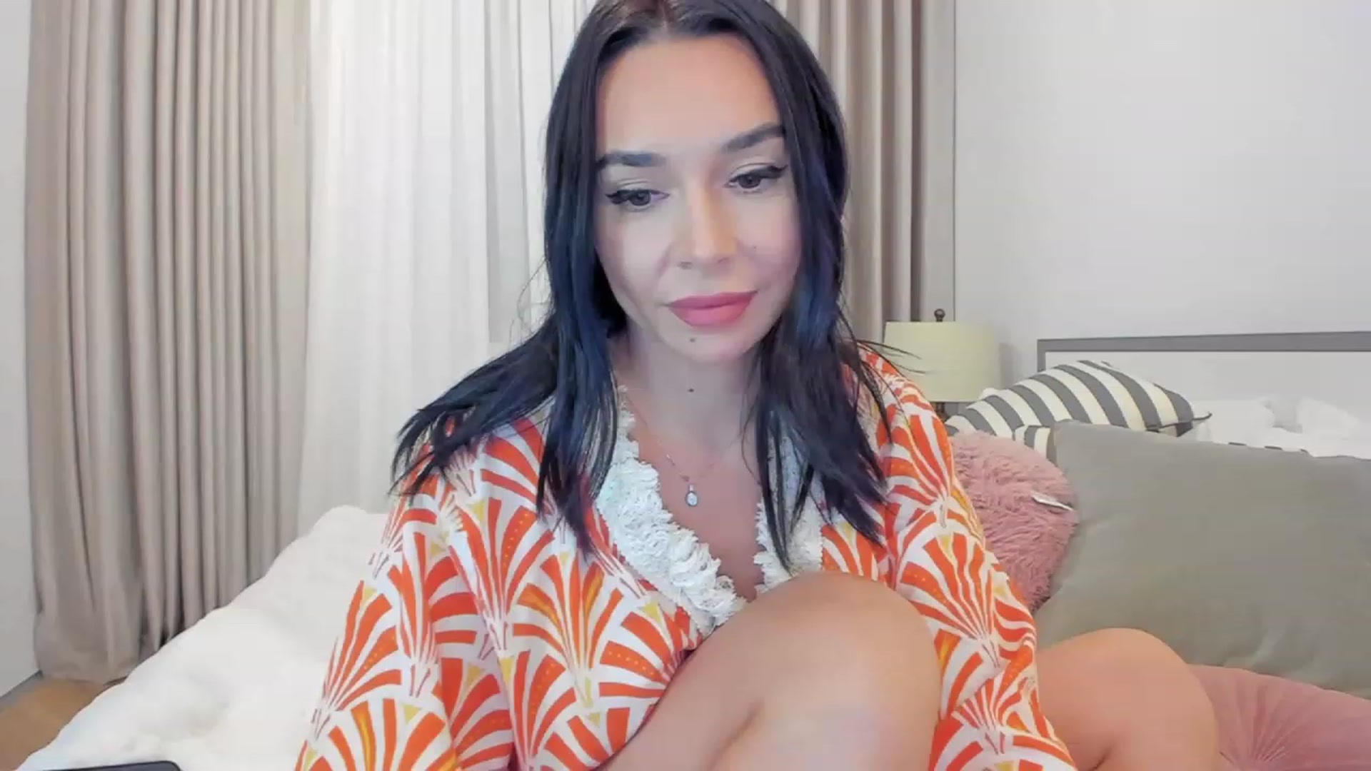 Gallery image thumbnail from BeaBeatrice's myfreecams stream on, 11/27/2022, 19:41 image 15 of 20