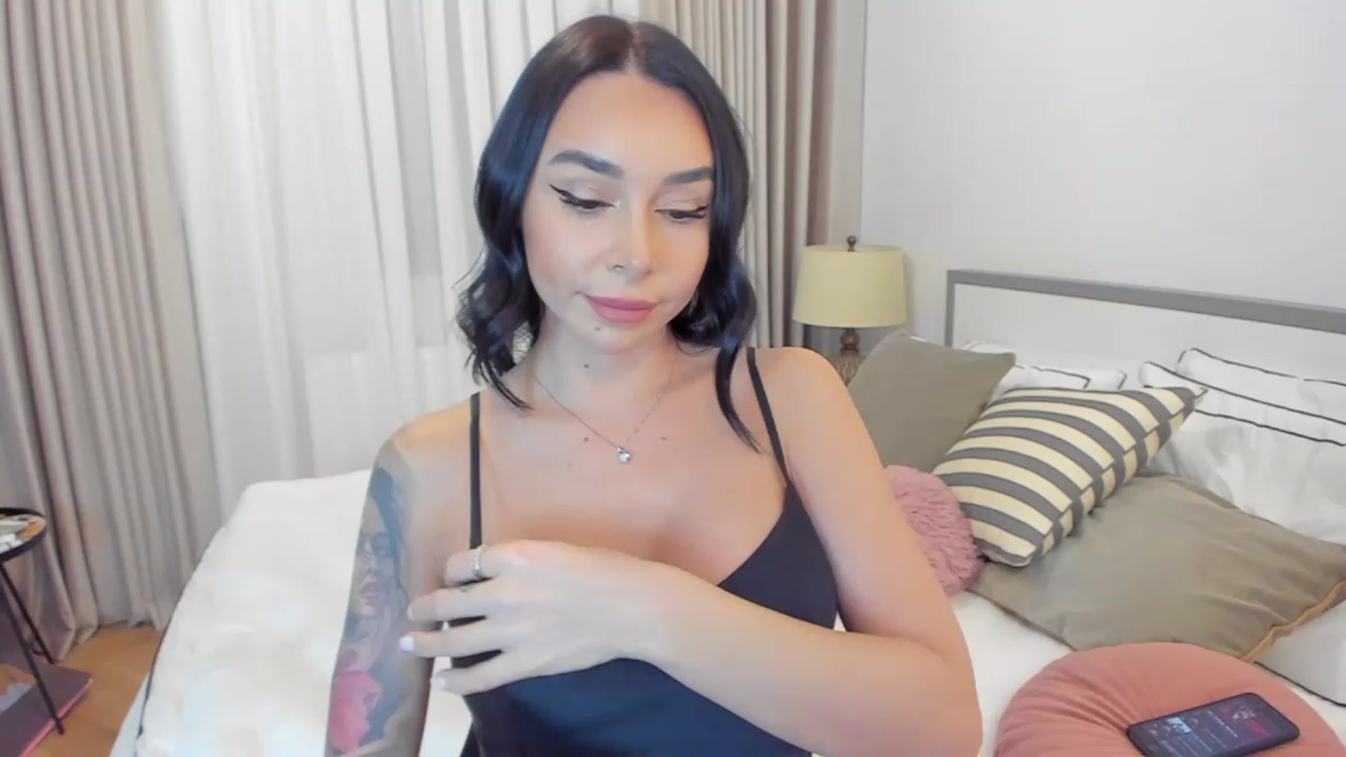 Gallery image thumbnail from BeaBeatrice's myfreecams stream on, 12/02/2022, 16:55 image 11 of 20