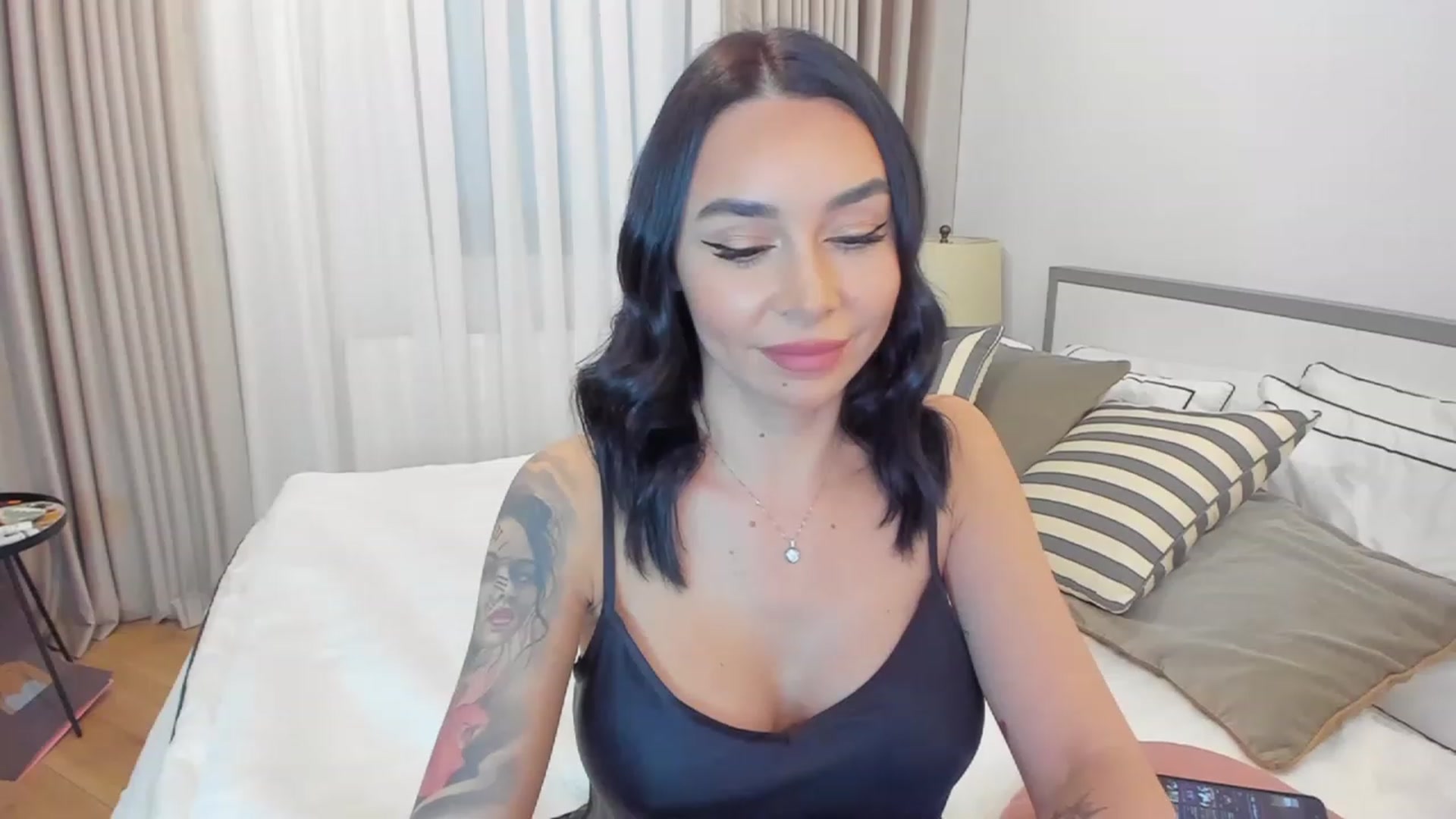 Gallery image thumbnail from BeaBeatrice's myfreecams stream on, 12/02/2022, 16:55 image 6 of 20