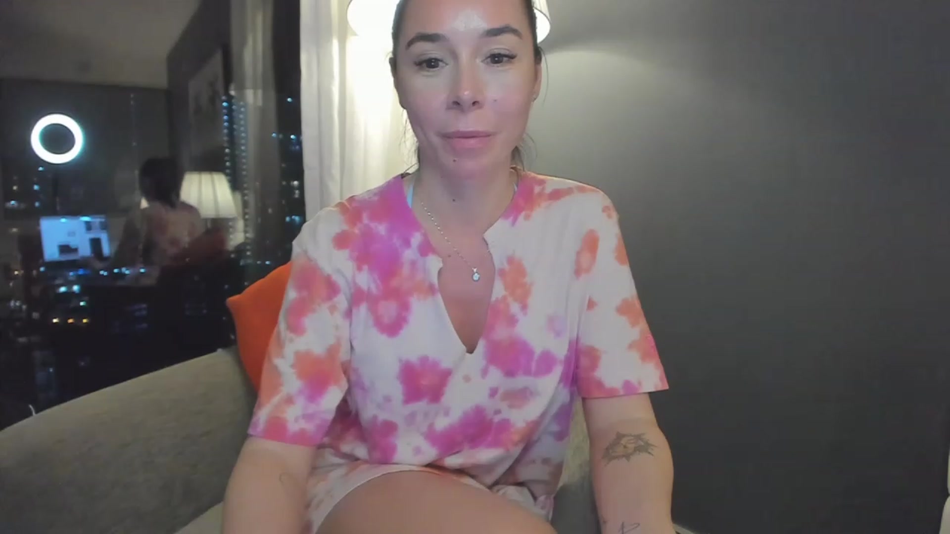 Gallery image thumbnail from BeaBeatrice's myfreecams stream on, 01/17/2023, 24:41 image 14 of 20