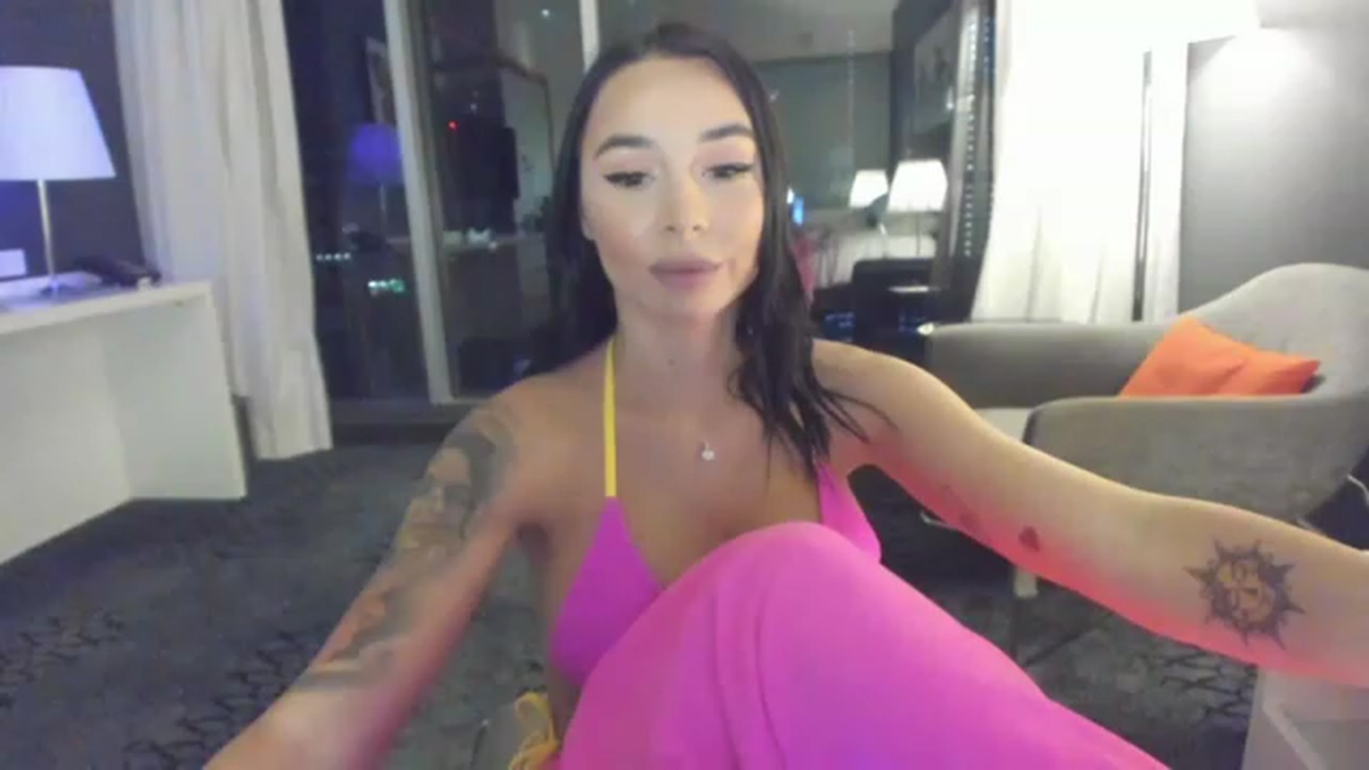 Gallery image thumbnail from BeaBeatrice's myfreecams stream on, 02/06/2023, 05:08 image 20 of 20