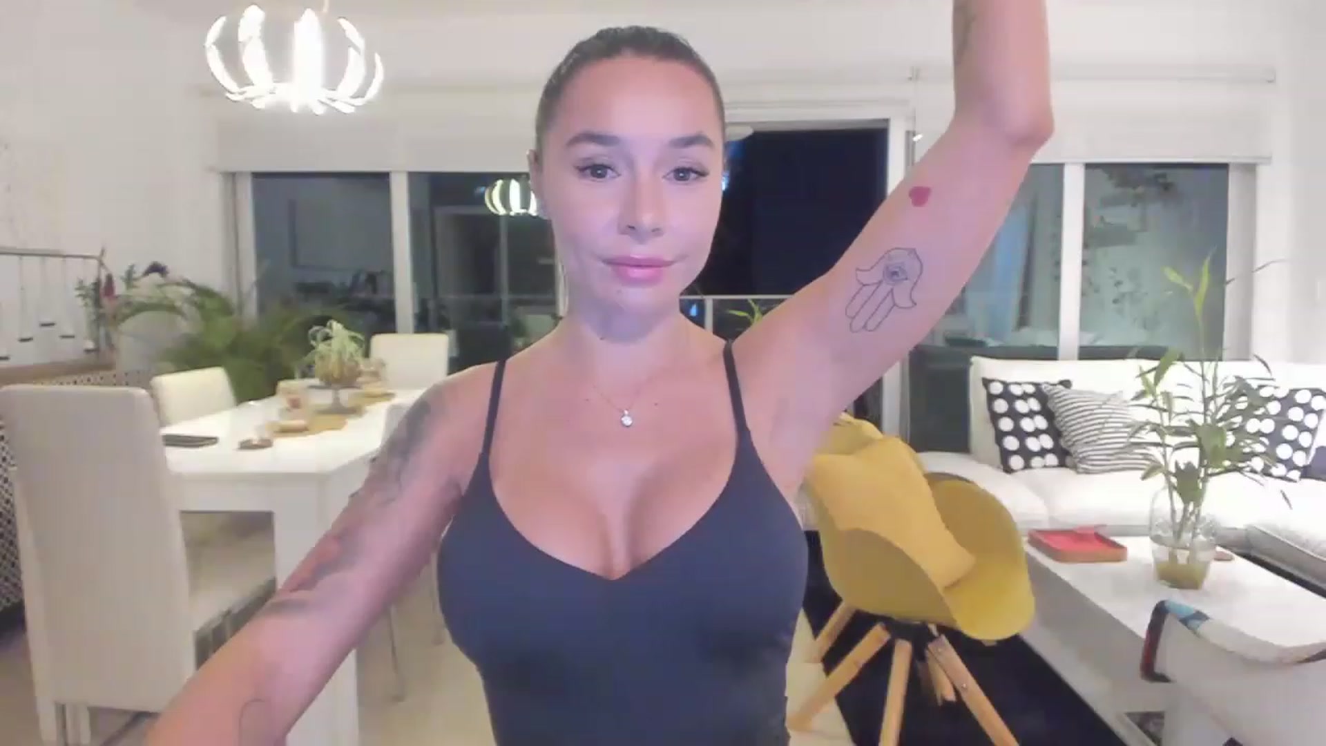 Gallery image thumbnail from BeaBeatrice's myfreecams stream on, 02/27/2023, 24:59 image 5 of 20
