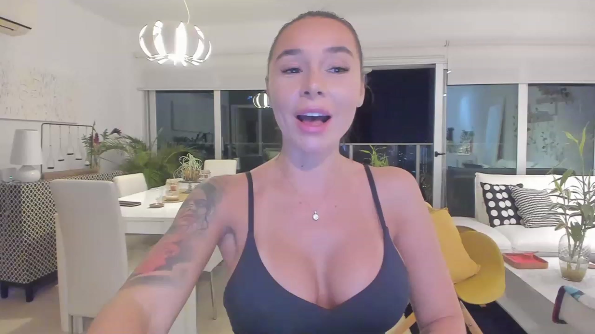 Gallery image thumbnail from BeaBeatrice's myfreecams stream on, 02/27/2023, 24:59 image 15 of 20