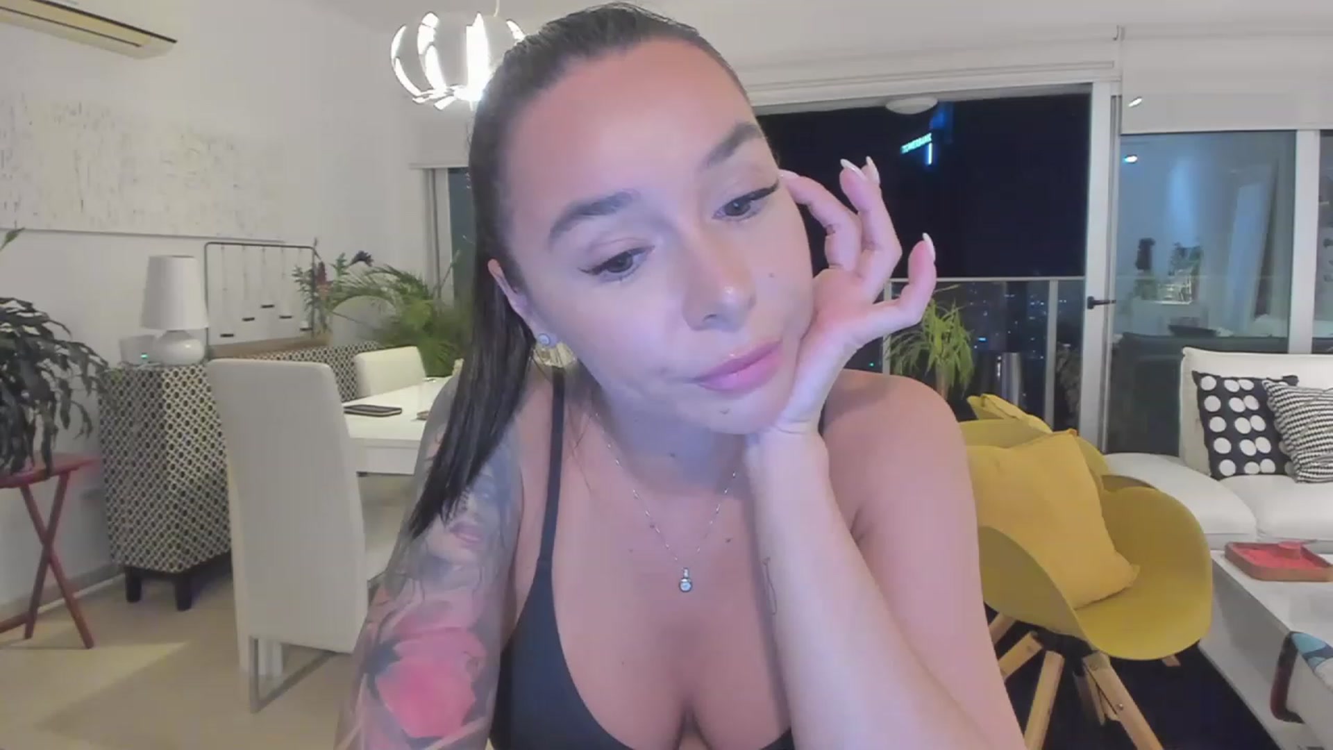 Gallery image thumbnail from BeaBeatrice's myfreecams stream on, 02/27/2023, 02:06 image 14 of 20