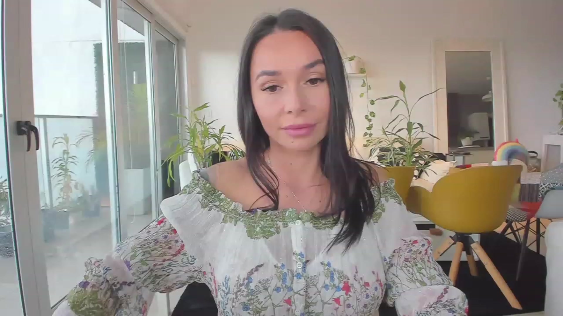Gallery image thumbnail from BeaBeatrice's myfreecams stream on, 04/28/2023, 22:39 image 2 of 20