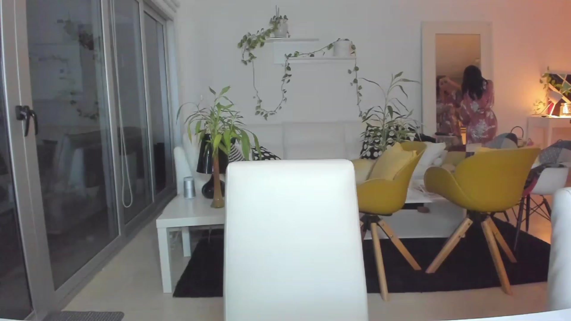 Gallery image thumbnail from BeaBeatrice's myfreecams stream on, 05/01/2023, 24:02 image 18 of 20