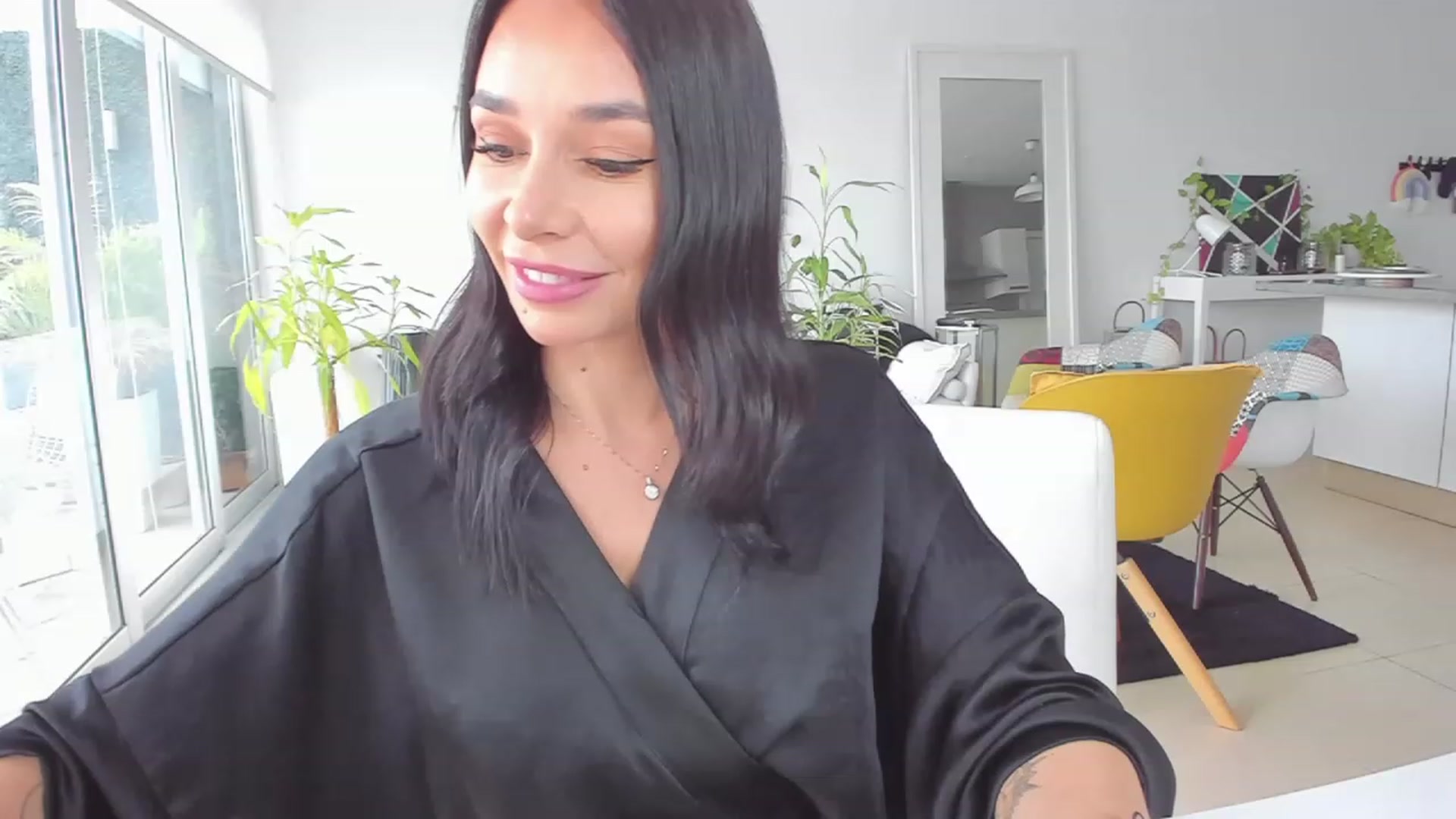 Gallery image thumbnail from BeaBeatrice's myfreecams stream on, 05/21/2023, 20:39 image 15 of 20