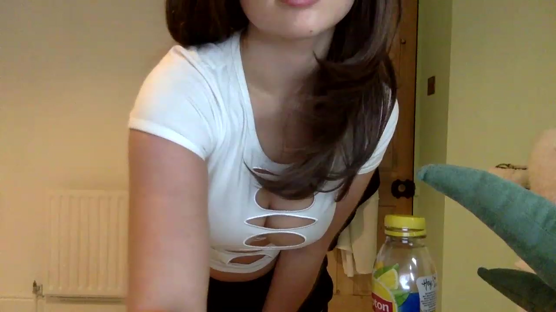 Gallery image thumbnail from BeaSaitou's myfreecams stream on, 11/14/2022, 17:11 image 15 of 20