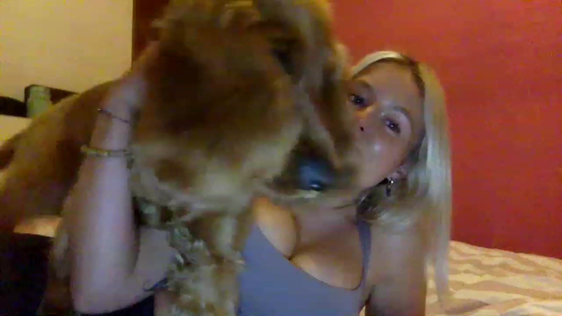 Gallery image thumbnail from BeaSaitou's myfreecams stream on, 12/15/2022, 16:56 image 17 of 20