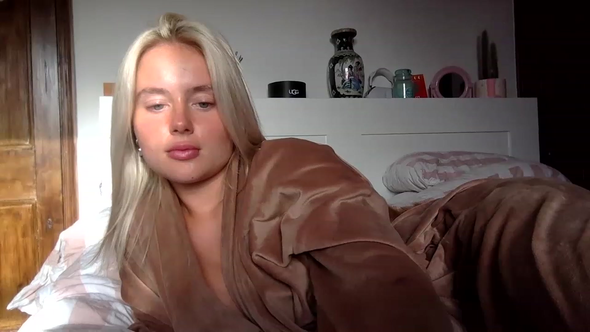 Gallery image thumbnail from BeaSaitou's myfreecams stream on, 01/17/2023, 12:07 image 16 of 20