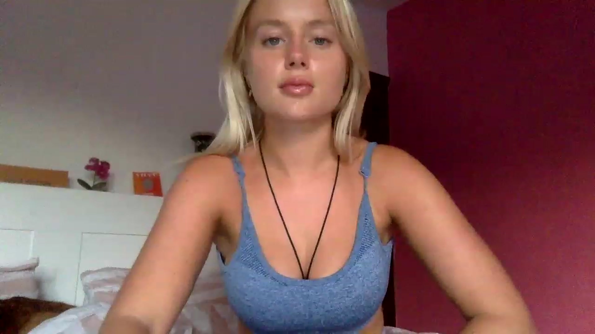 Gallery image thumbnail from BeaSaitou's myfreecams stream on, 02/09/2023, 17:06 image 7 of 20