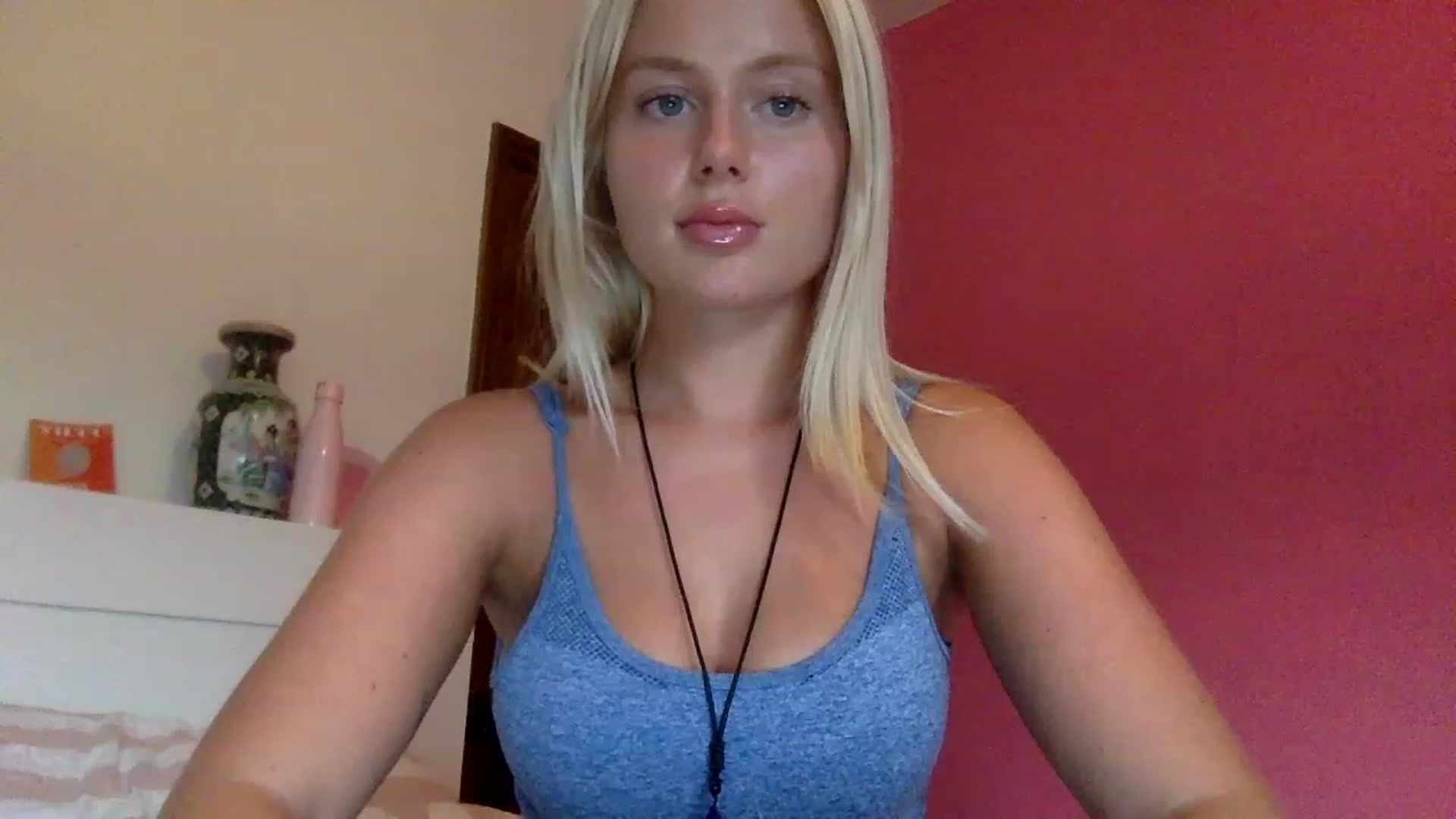 Gallery image thumbnail from BeaSaitou's myfreecams stream on, 02/09/2023, 17:06 image 13 of 20