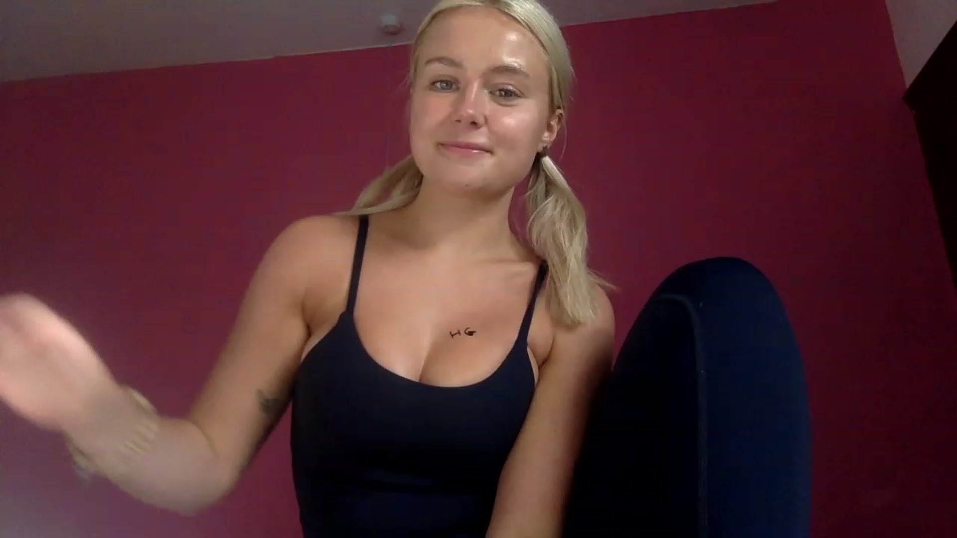 Gallery image thumbnail from BeaSaitou's myfreecams stream on, 02/20/2023, 13:44 image 2 of 20