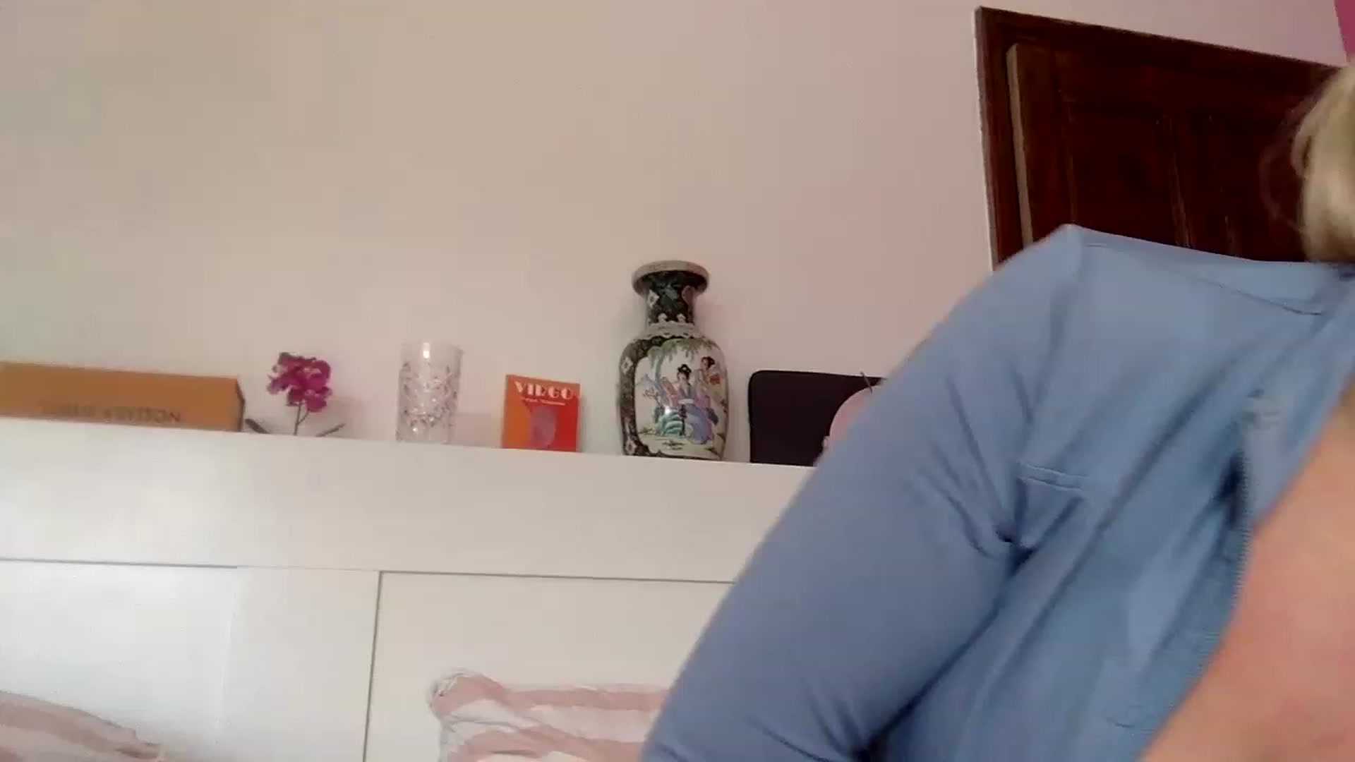 Gallery image thumbnail from BeaSaitou's myfreecams stream on, 02/23/2023, 14:54 image 12 of 20