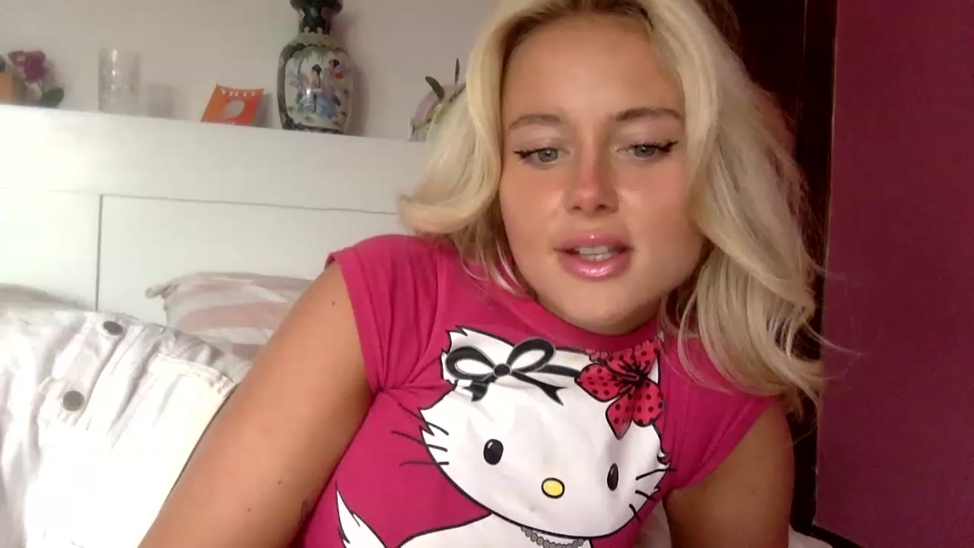 Gallery image thumbnail from BeaSaitou's myfreecams stream on, 05/29/2023, 06:52 image 13 of 20