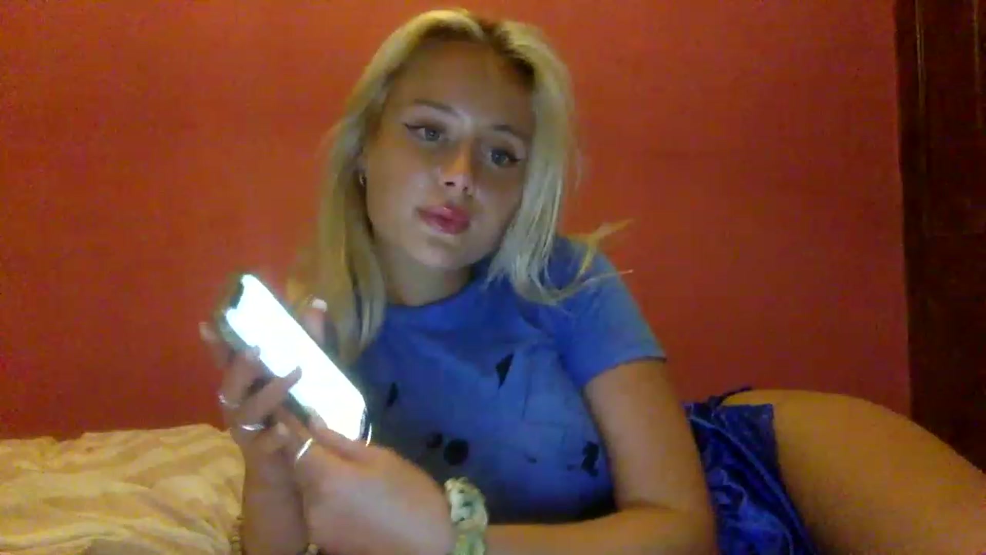 Gallery image thumbnail from BeaSaitou's myfreecams stream on, 03/09/2023, 21:20 image 19 of 20