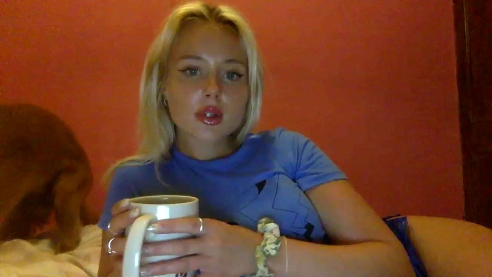 Gallery image thumbnail from BeaSaitou's myfreecams stream on, 03/09/2023, 21:20 image 4 of 20