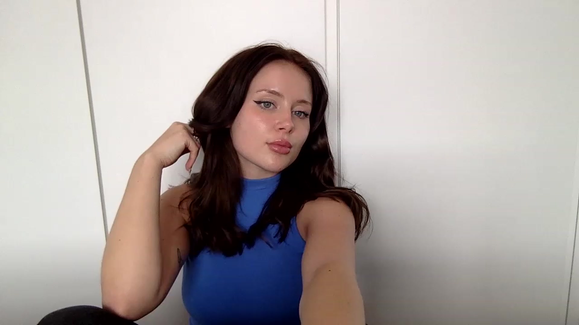 Gallery image thumbnail from BeaSaitou's myfreecams stream on, 05/10/2023, 14:32 image 16 of 20
