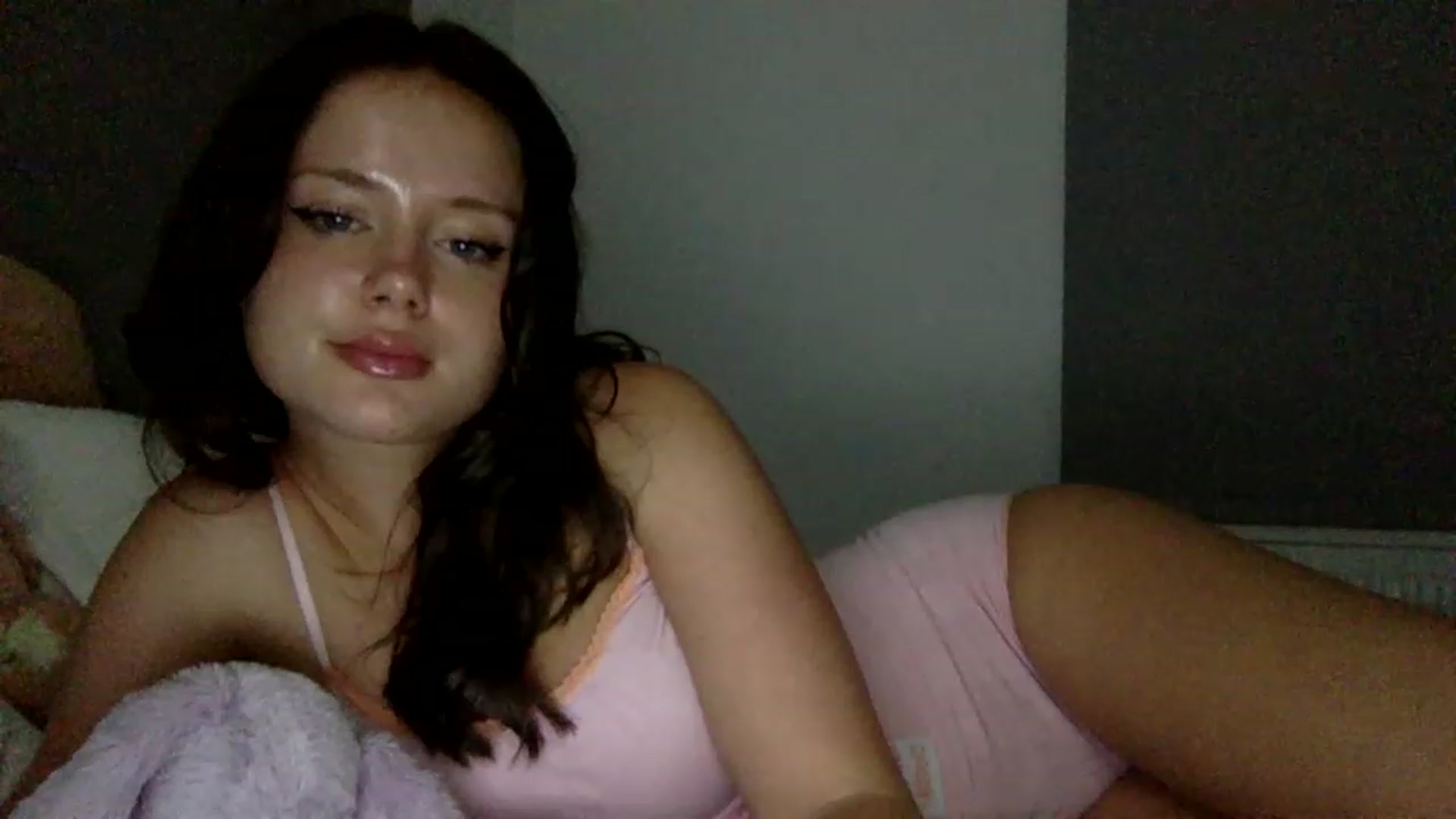 Gallery image thumbnail from BeaSaitou's myfreecams stream on, 05/10/2023, 22:46 image 4 of 20
