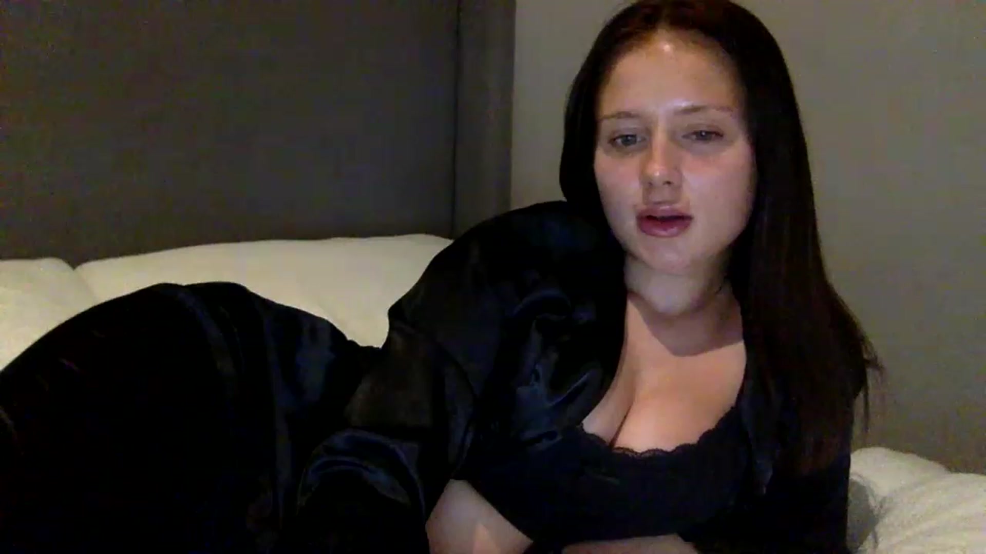 Gallery image thumbnail from BeaSaitou's myfreecams stream on, 05/16/2023, 22:57 image 4 of 20