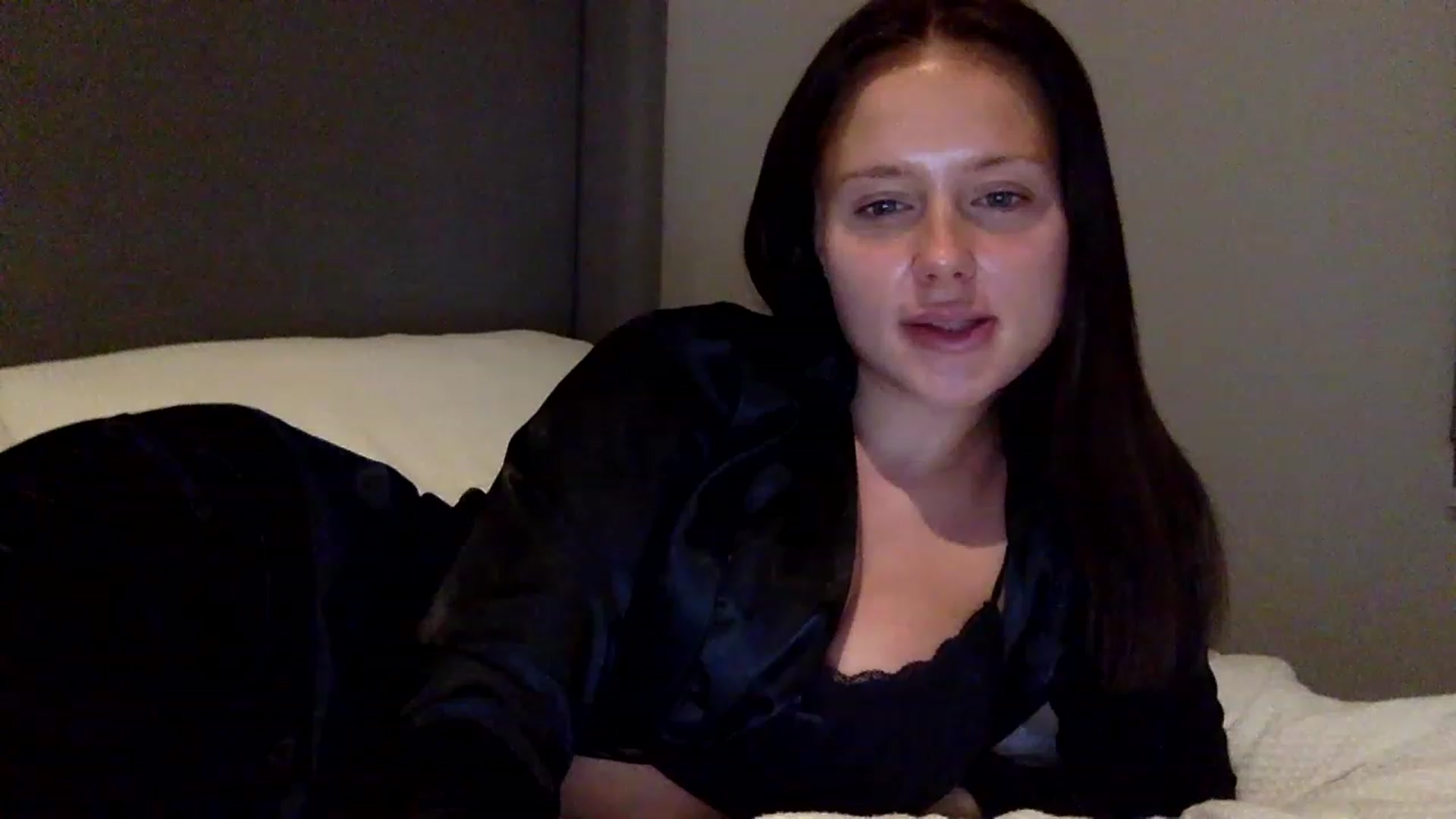 Gallery image thumbnail from BeaSaitou's myfreecams stream on, 05/16/2023, 22:57 image 10 of 20