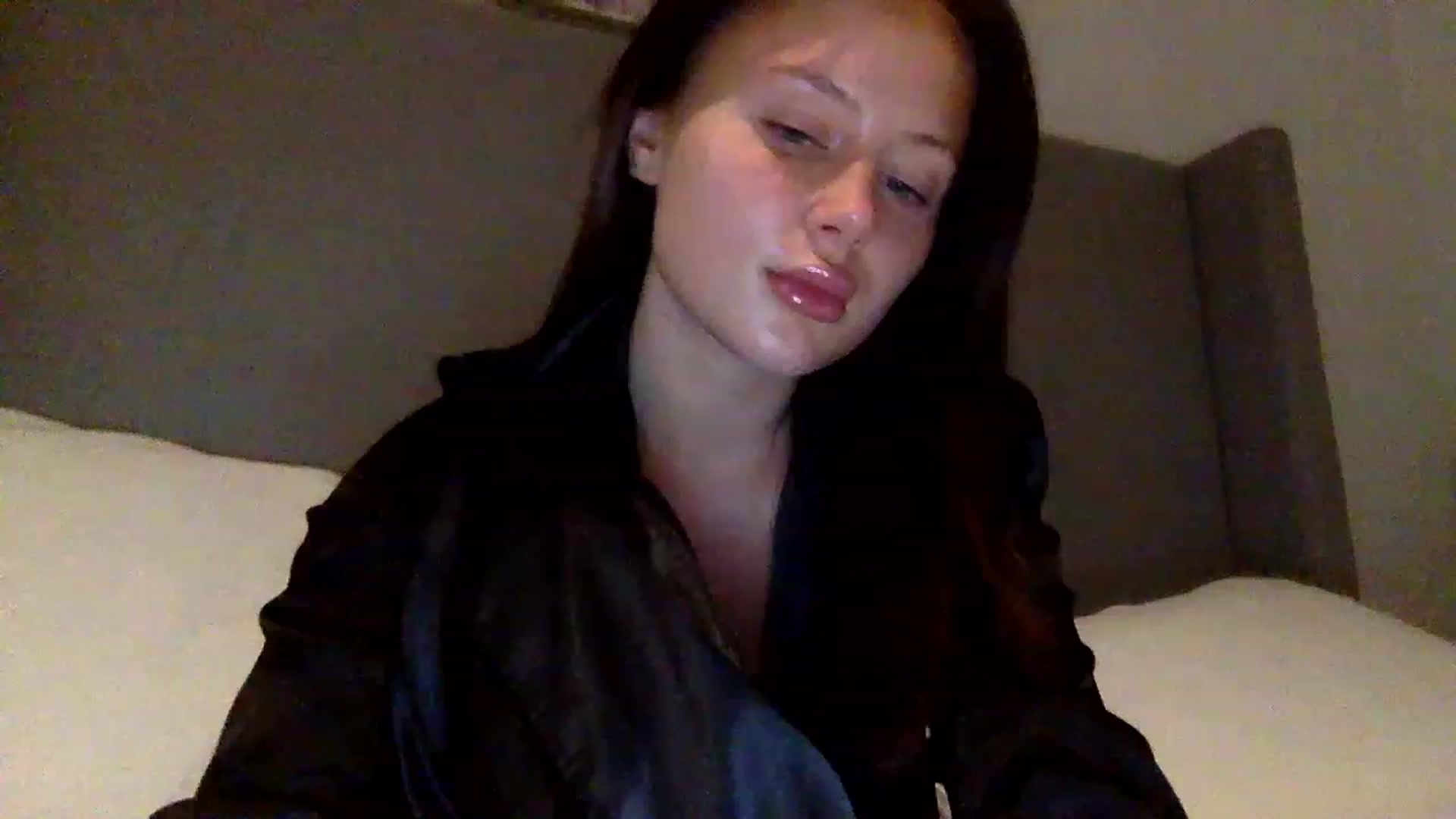 Gallery image thumbnail from BeaSaitou's myfreecams stream on, 05/16/2023, 22:57 image 18 of 20
