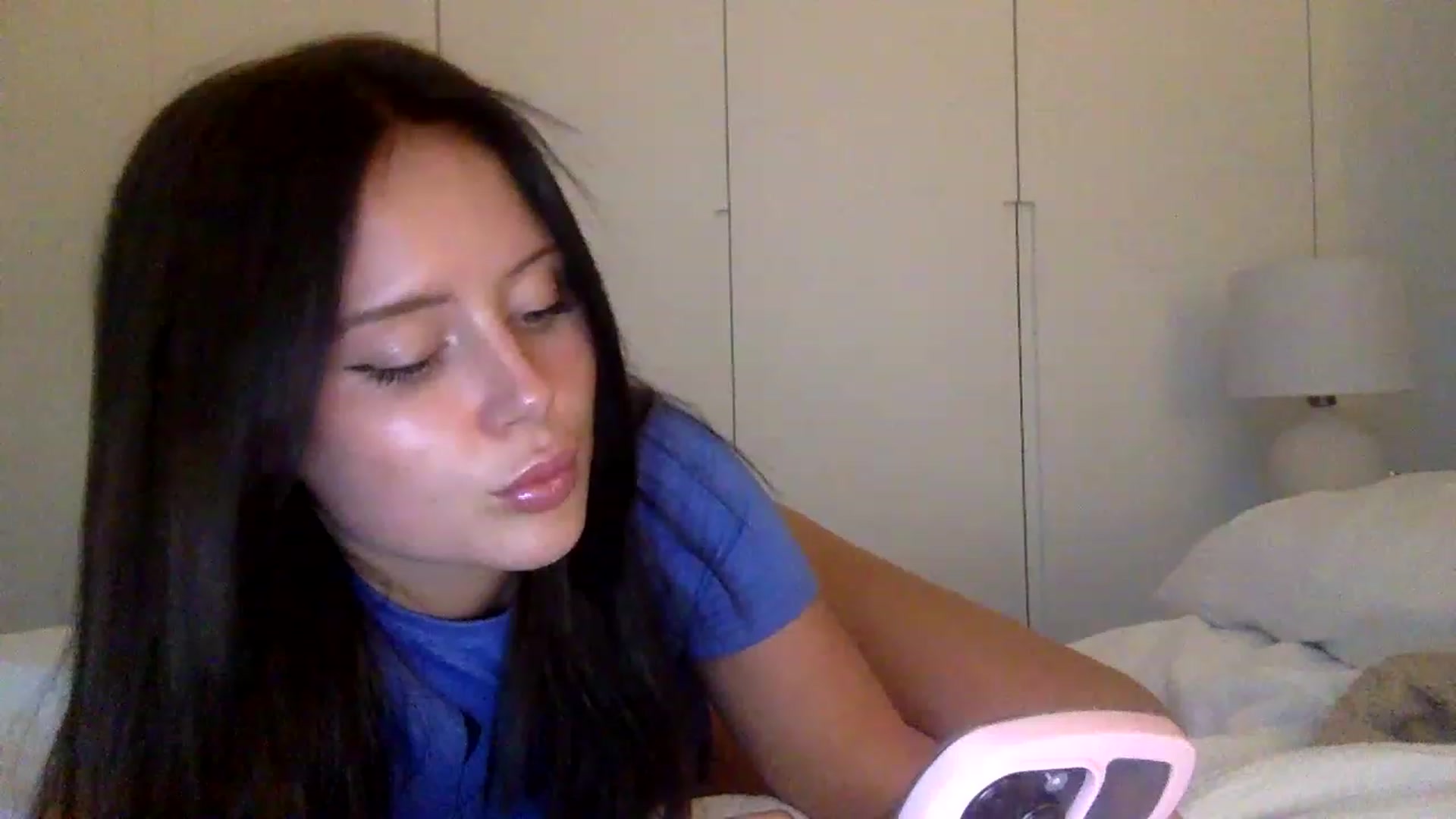 Gallery image thumbnail from BeaSaitou's myfreecams stream on, 05/31/2023, 21:02 image 4 of 20