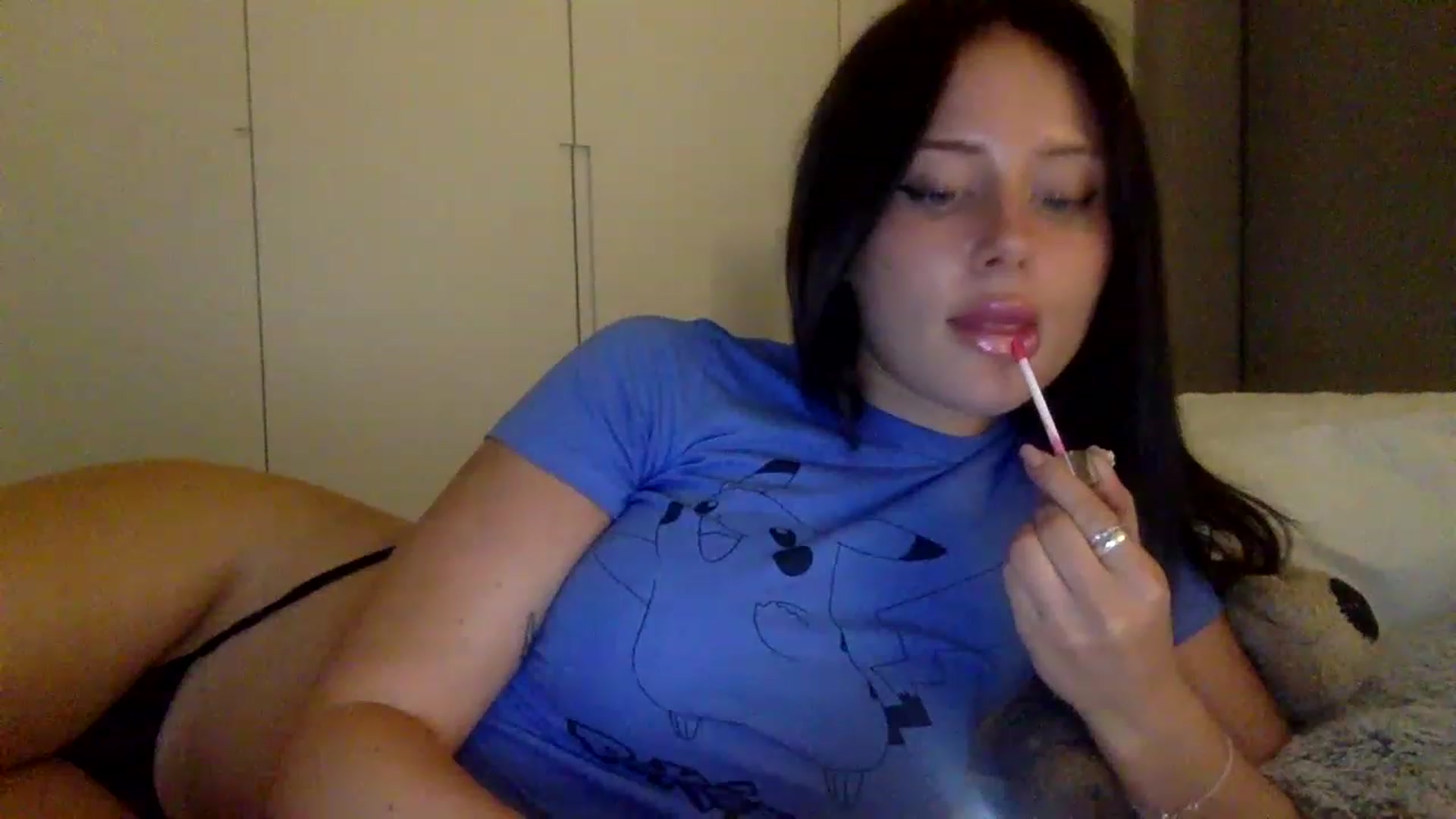 Gallery image thumbnail from BeaSaitou's myfreecams stream on, 05/31/2023, 21:02 image 9 of 20