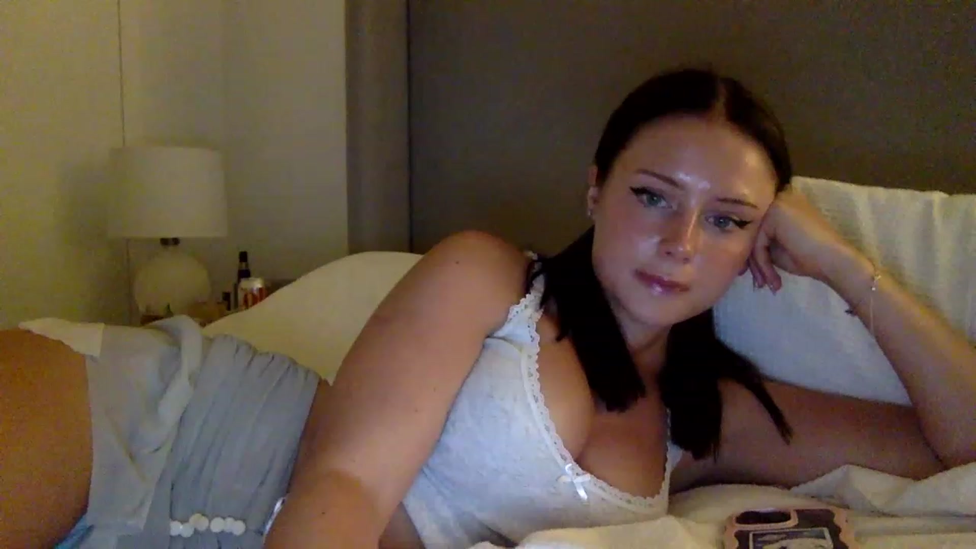 Gallery image thumbnail from BeaSaitou's myfreecams stream on, 06/05/2023, 21:17 image 4 of 20
