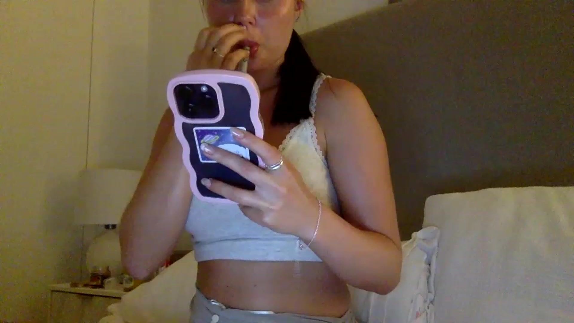 Gallery image thumbnail from BeaSaitou's myfreecams stream on, 06/05/2023, 21:17 image 8 of 20