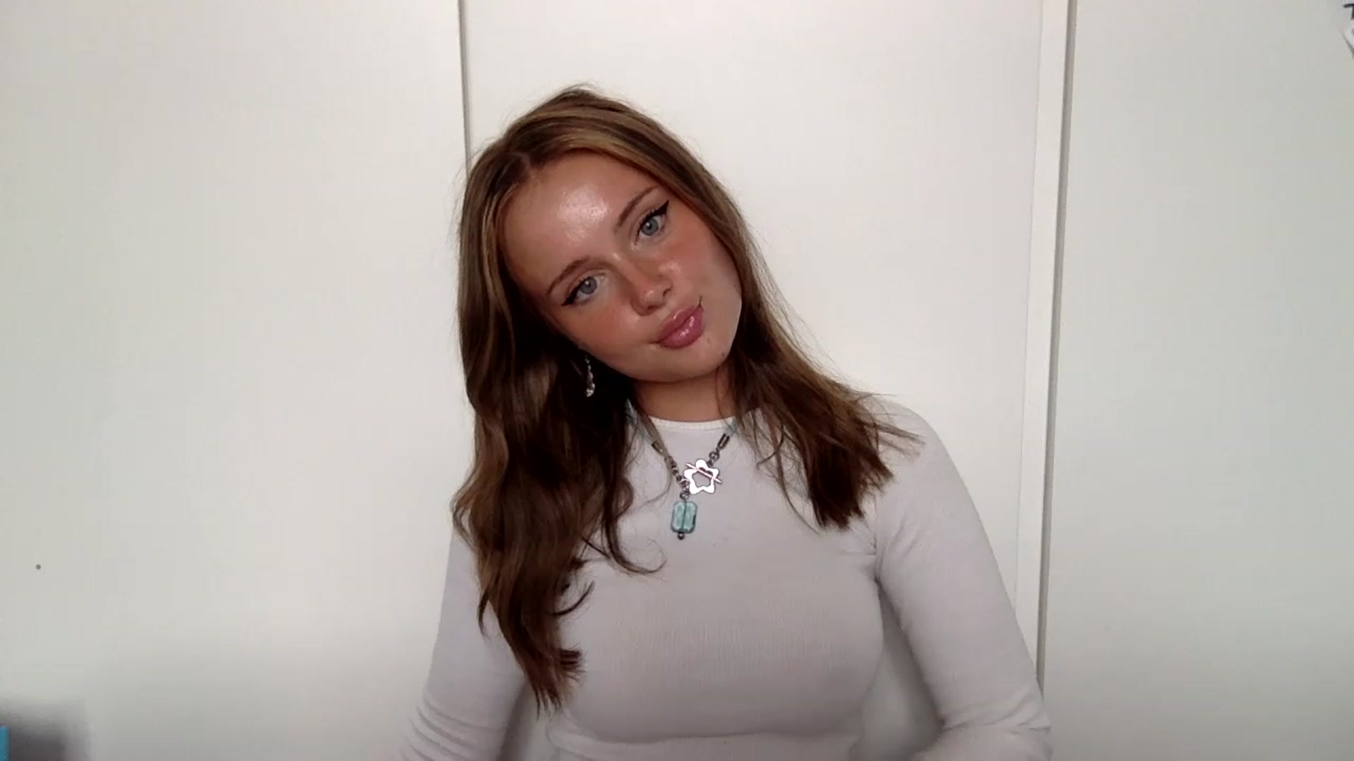 Gallery image thumbnail from BeaSaitou's myfreecams stream on, 06/28/2023, 15:52 image 20 of 20