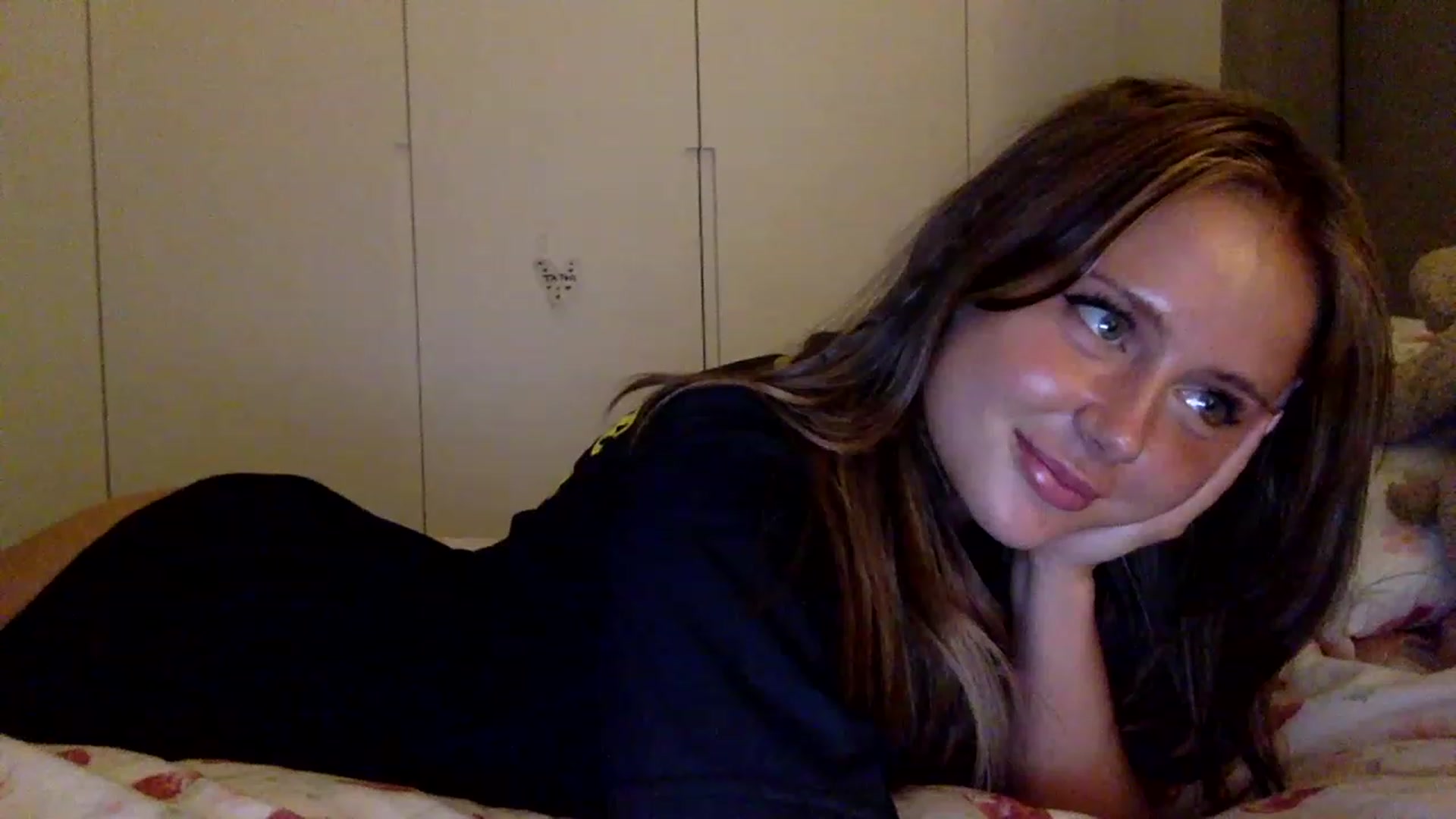 Gallery image thumbnail from BeaSaitou's myfreecams stream on, 06/28/2023, 22:02 image 1 of 20