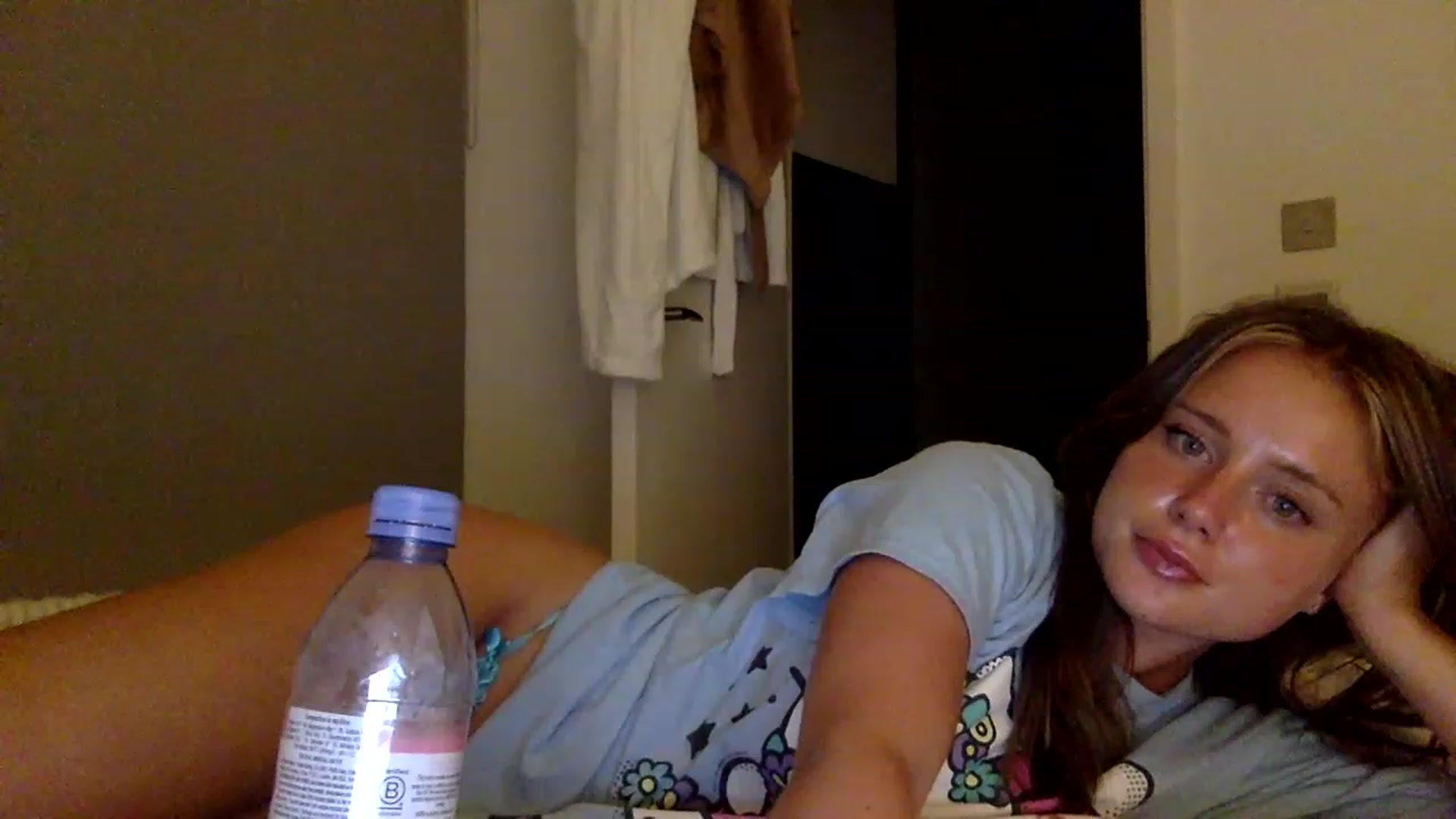 Gallery image thumbnail from BeaSaitou's myfreecams stream on, 06/29/2023, 22:41 image 18 of 20