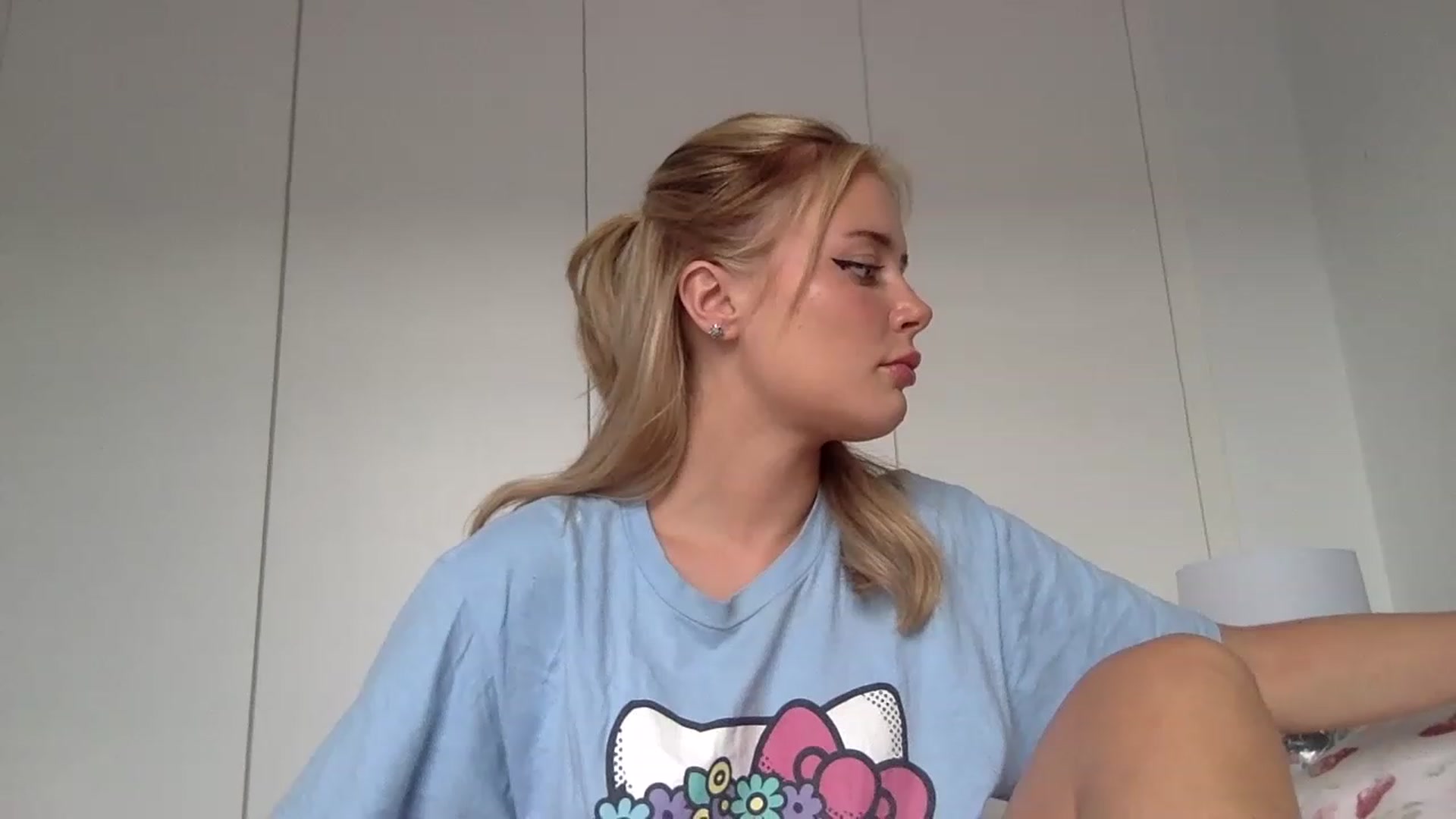 Gallery image thumbnail from BeaSaitou's myfreecams stream on, 07/10/2023, 16:31 image 1 of 20