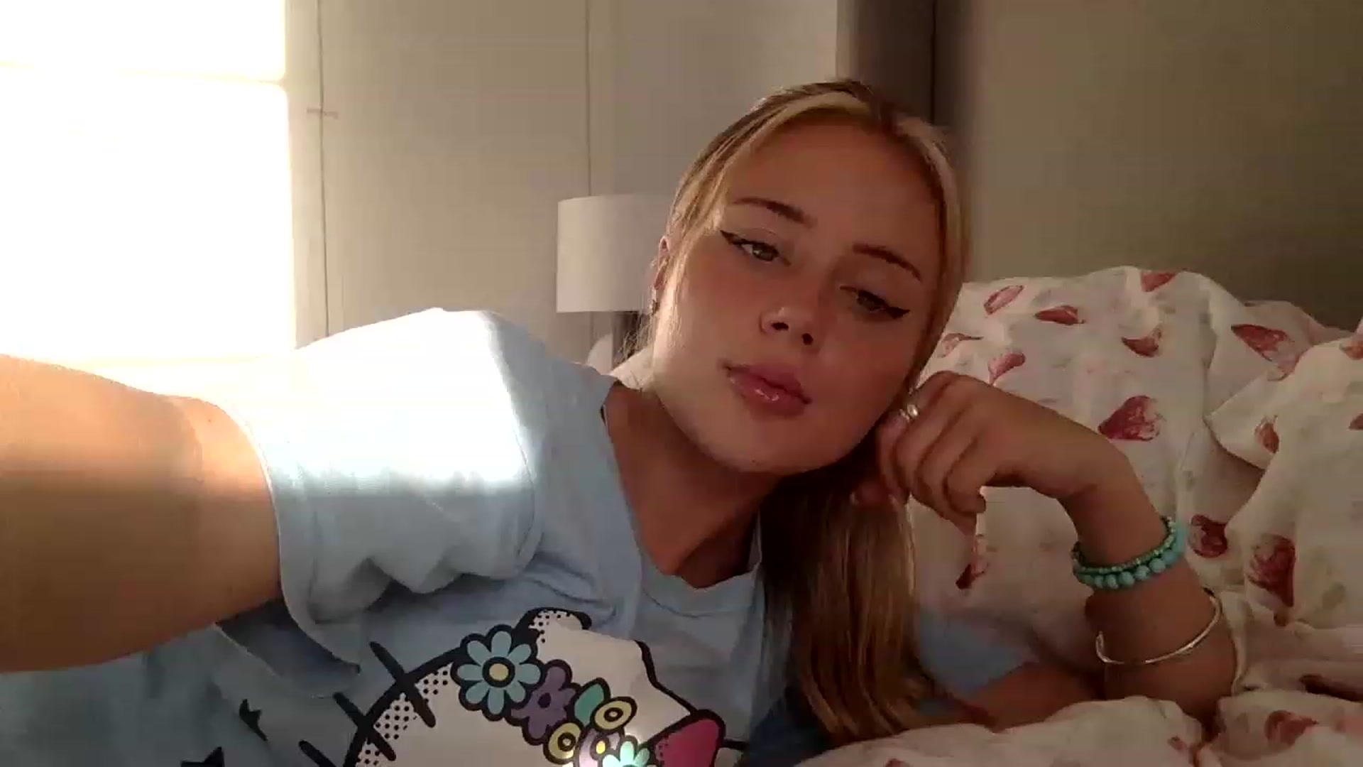 Gallery image thumbnail from BeaSaitou's myfreecams stream on, 07/10/2023, 18:44 image 20 of 20