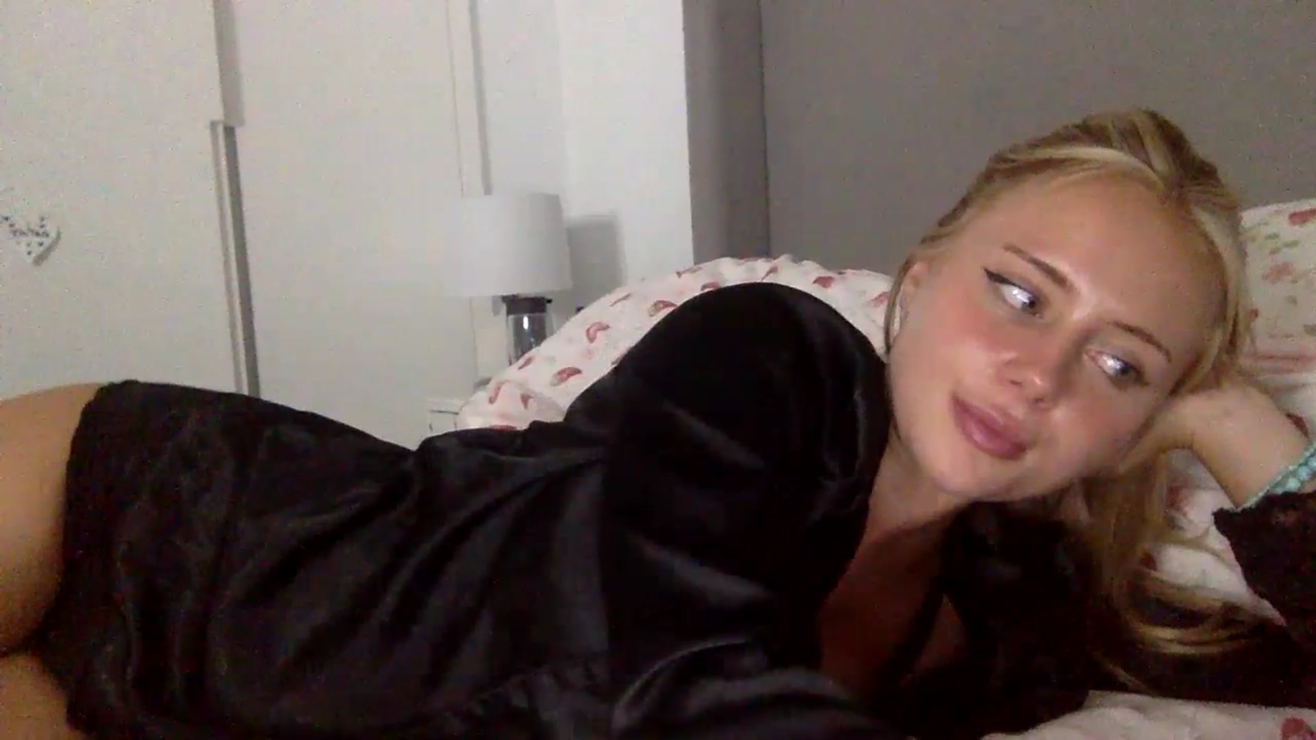 Gallery image thumbnail from BeaSaitou's myfreecams stream on, 07/11/2023, 01:03 image 18 of 20
