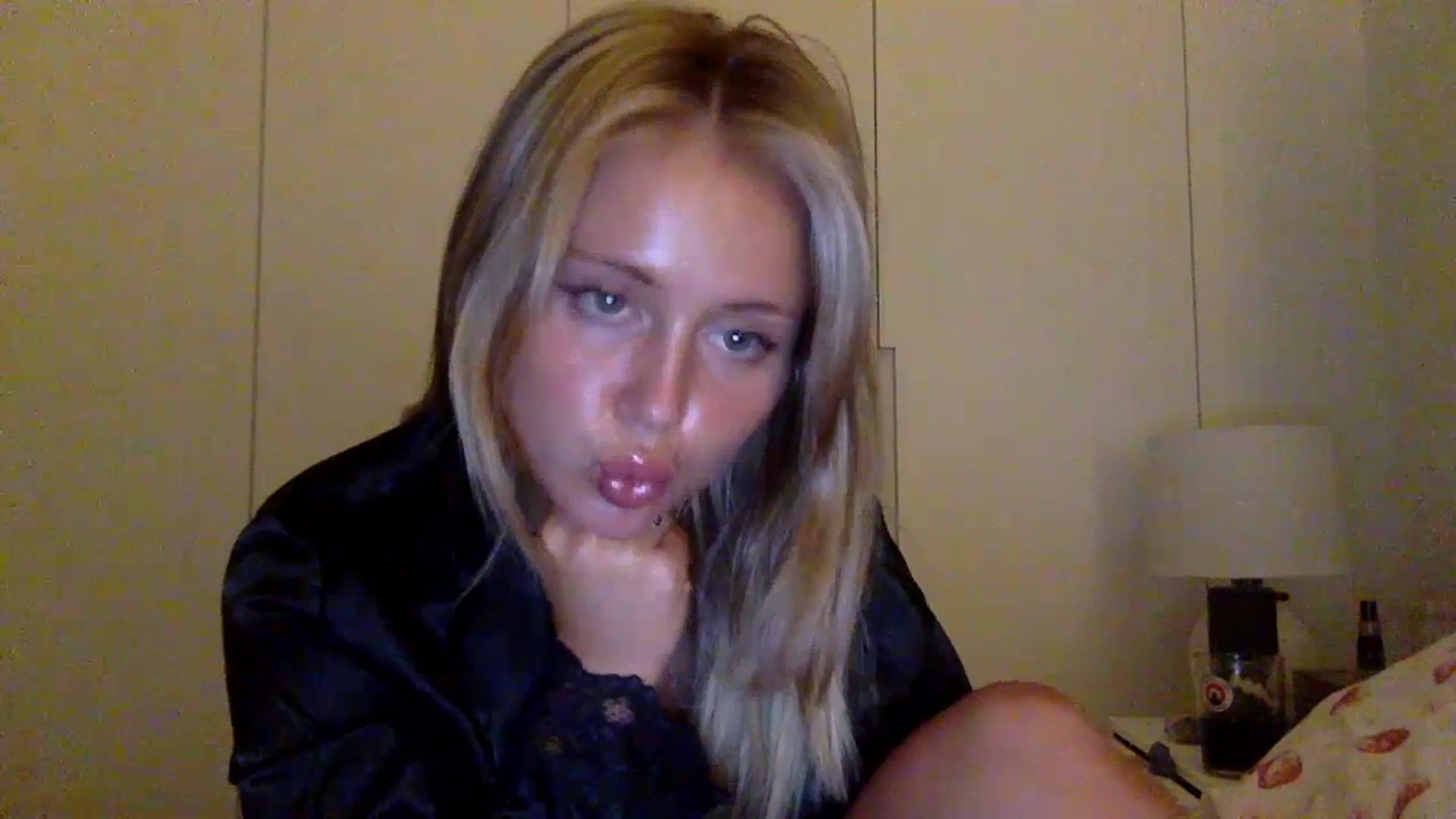Gallery image thumbnail from BeaSaitou's myfreecams stream on, 07/11/2023, 22:32 image 8 of 20