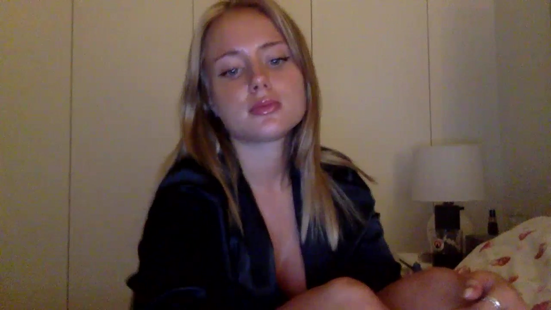 Gallery image thumbnail from BeaSaitou's myfreecams stream on, 07/11/2023, 22:32 image 17 of 20