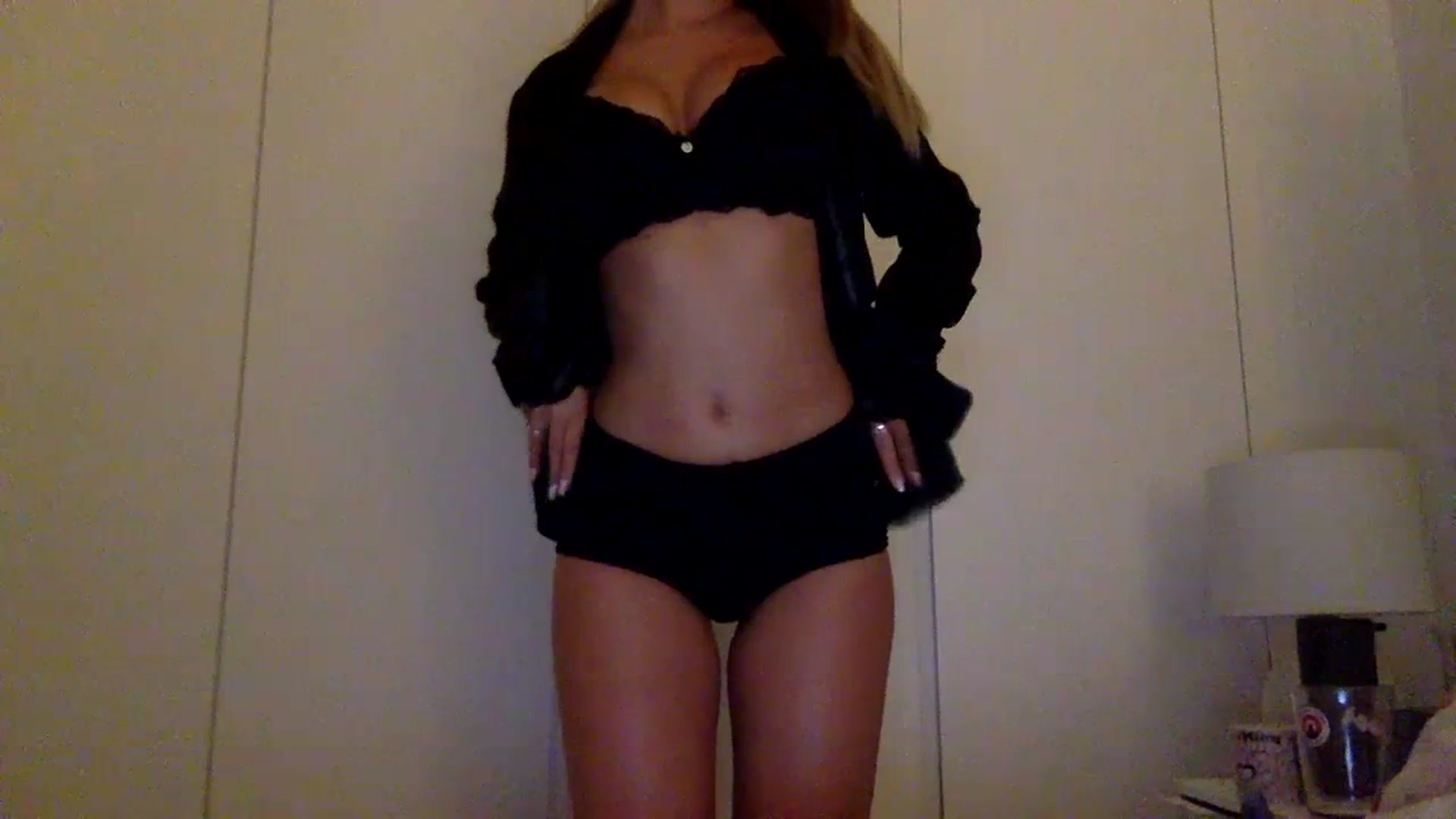 Gallery image thumbnail from BeaSaitou's myfreecams stream on, 07/12/2023, 24:04 image 20 of 20