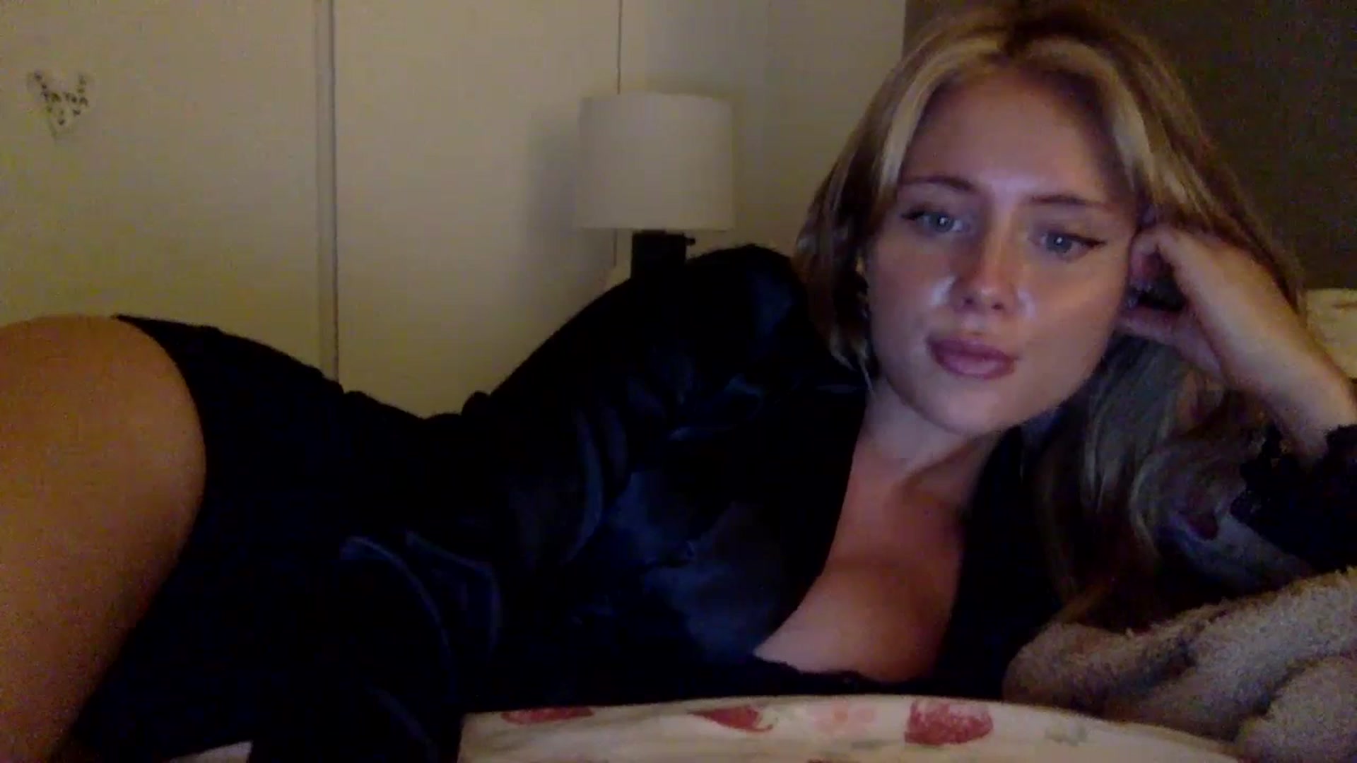 Gallery image thumbnail from BeaSaitou's myfreecams stream on, 07/12/2023, 24:04 image 14 of 20