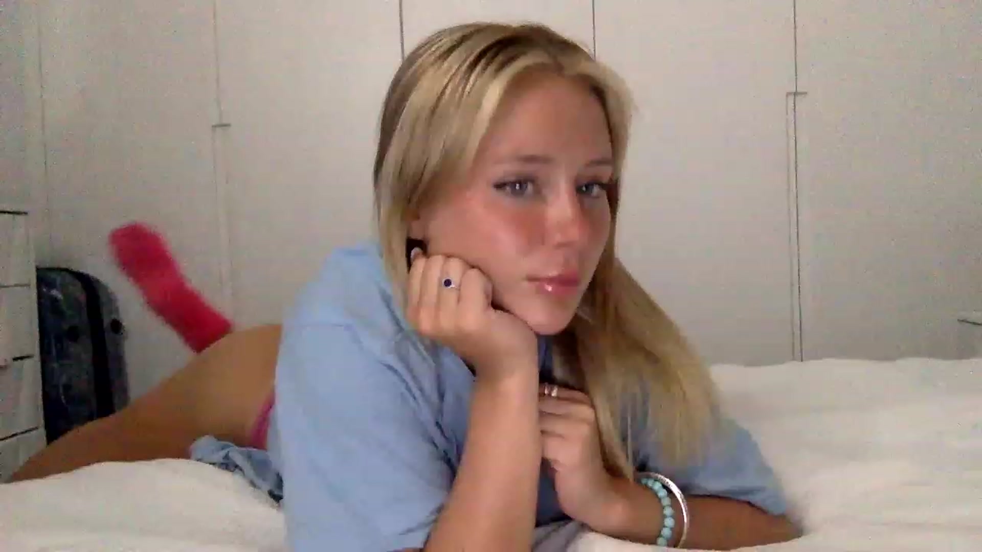 Gallery image thumbnail from BeaSaitou's myfreecams stream on, 07/25/2023, 21:03 image 19 of 20
