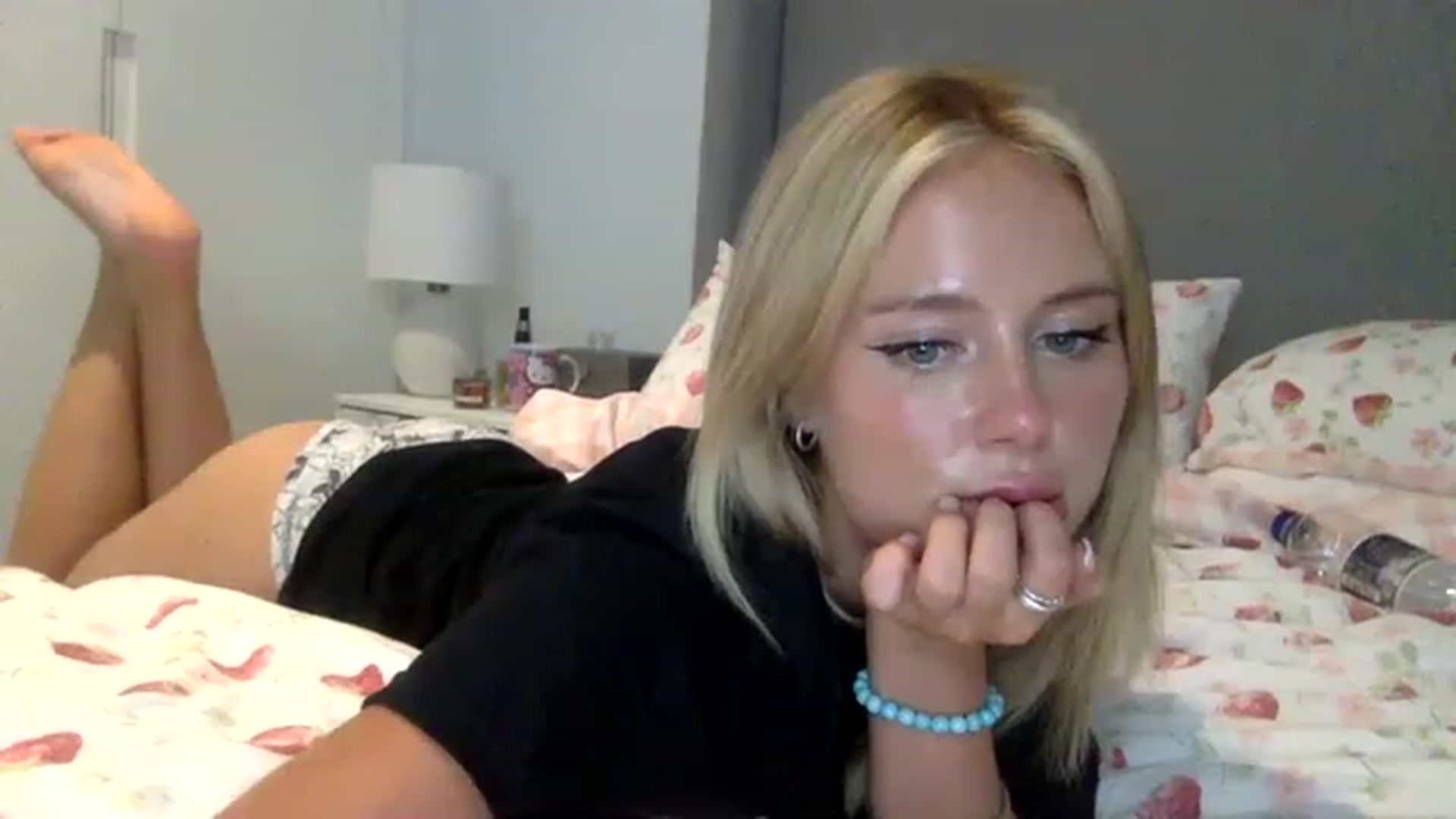 Gallery image thumbnail from BeaSaitou's myfreecams stream on, 08/02/2023, 21:41 image 20 of 20