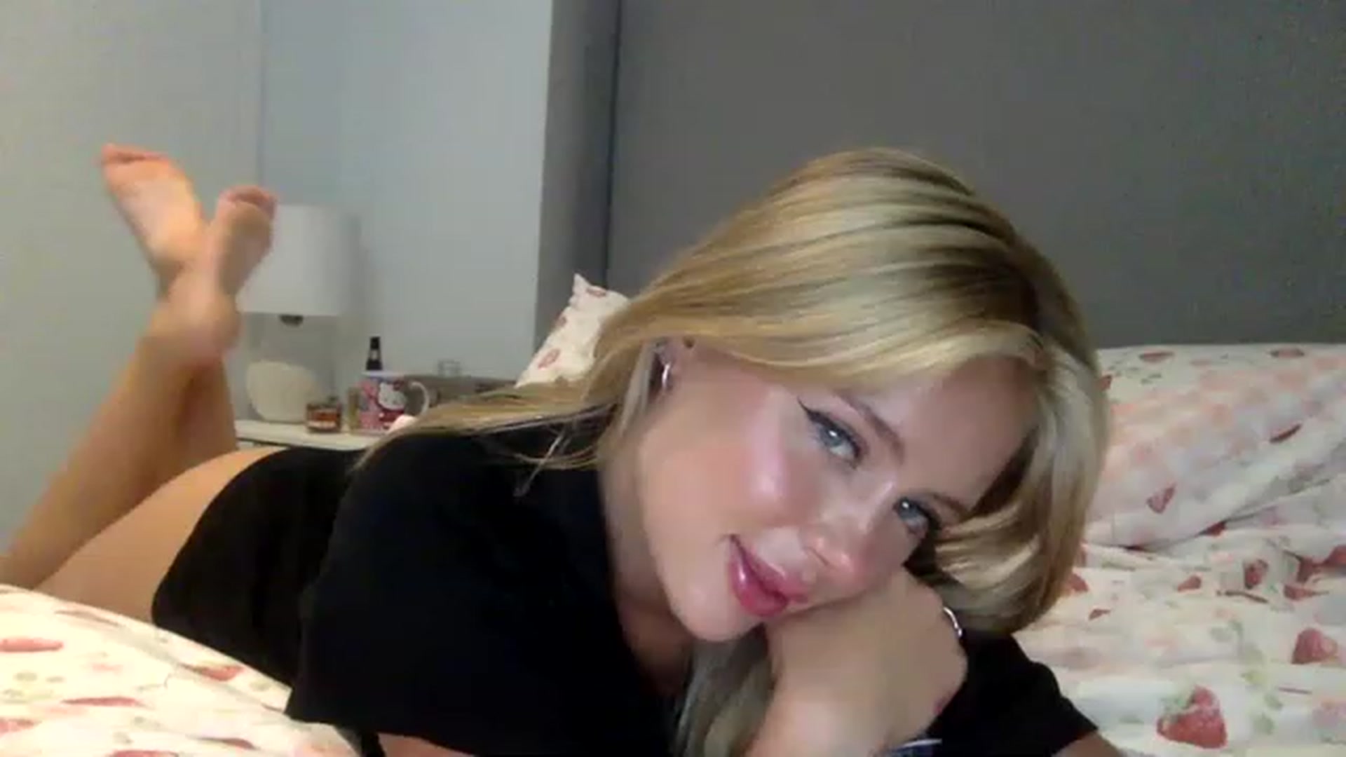 Gallery image thumbnail from BeaSaitou's myfreecams stream on, 08/02/2023, 21:41 image 5 of 20