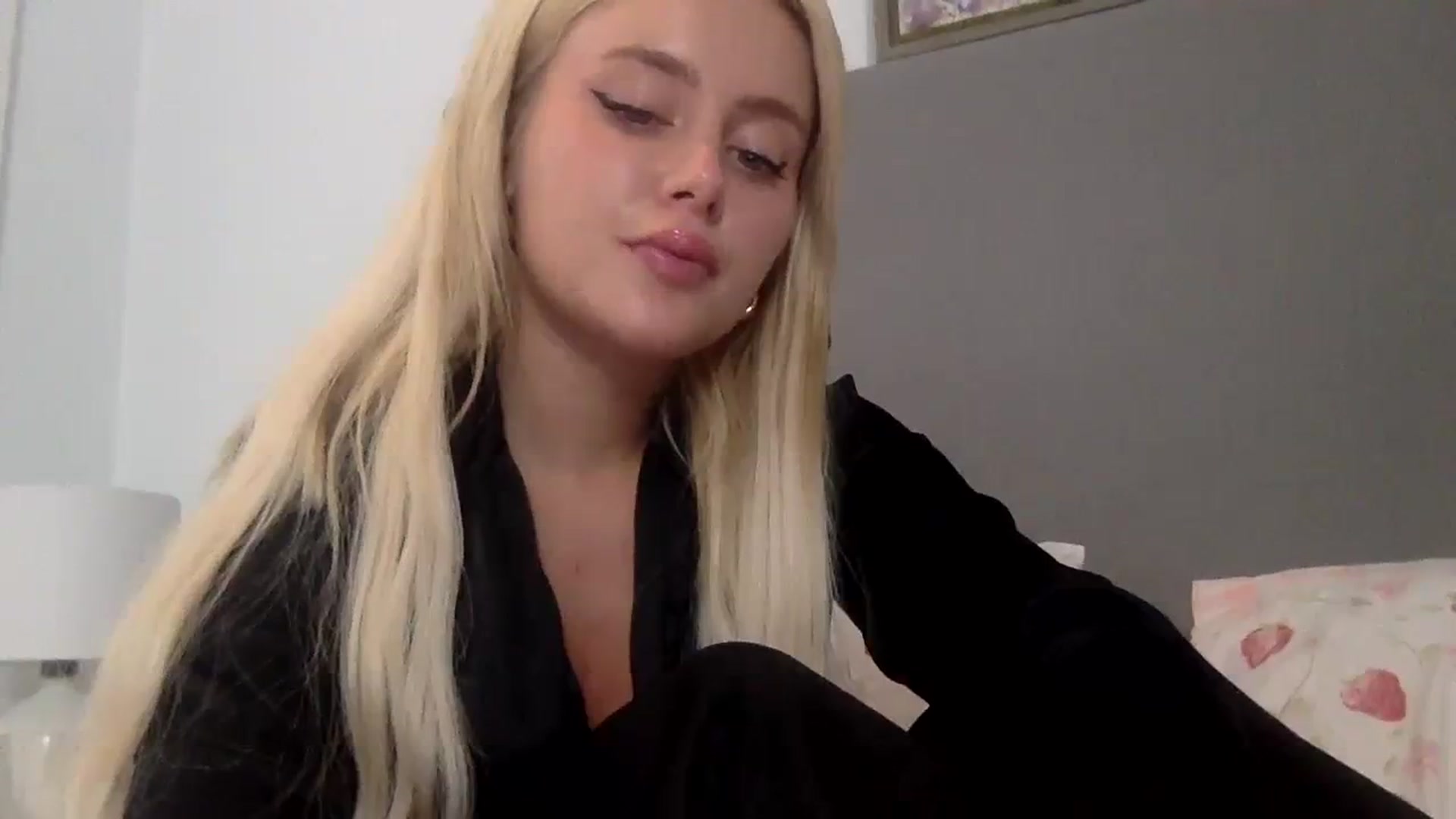 Gallery image thumbnail from BeaSaitou's myfreecams stream on, 10/02/2023, 22:49 image 20 of 20