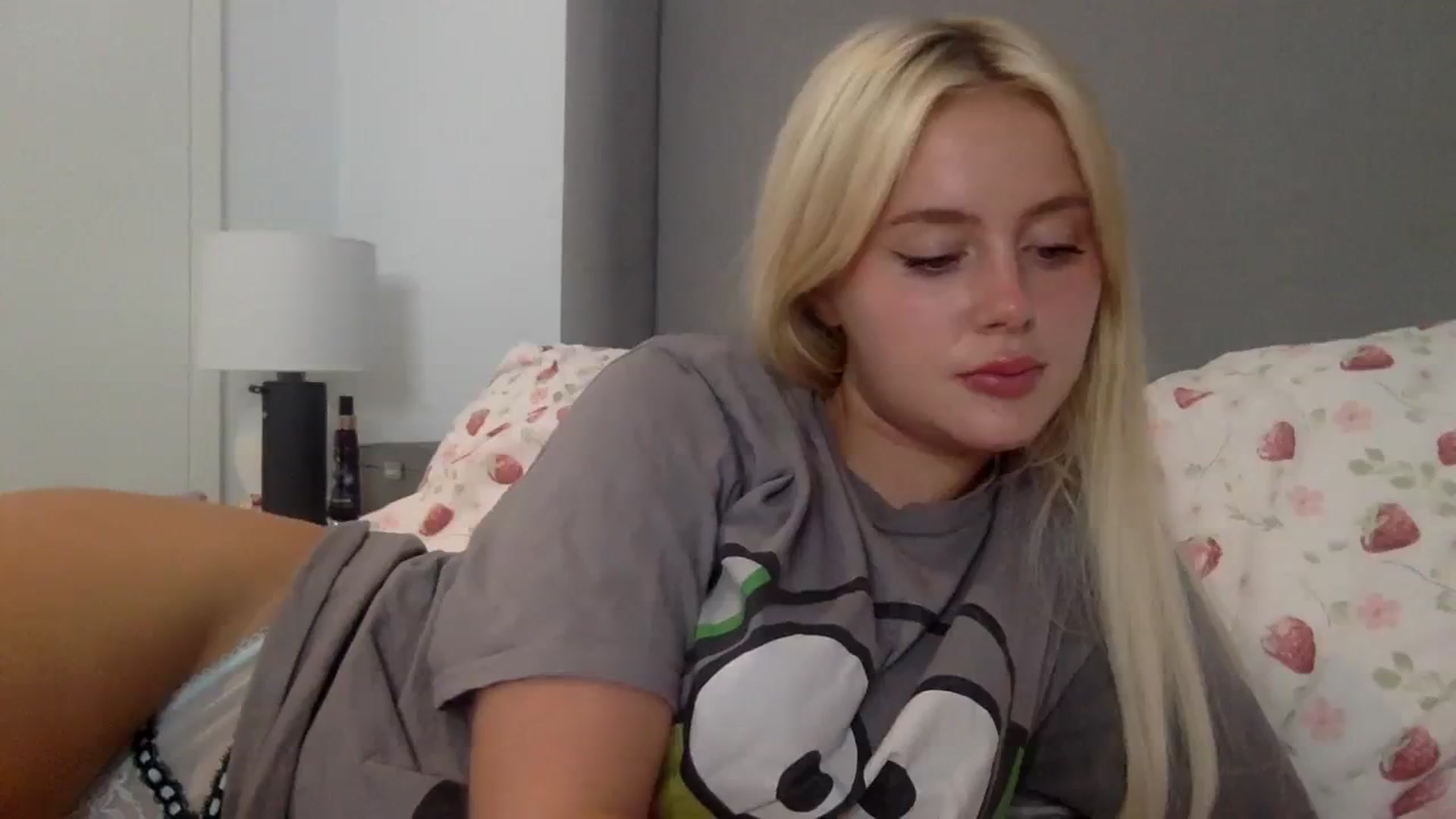 Gallery image thumbnail from BeaSaitou's myfreecams stream on, 10/04/2023, 22:58 image 9 of 20