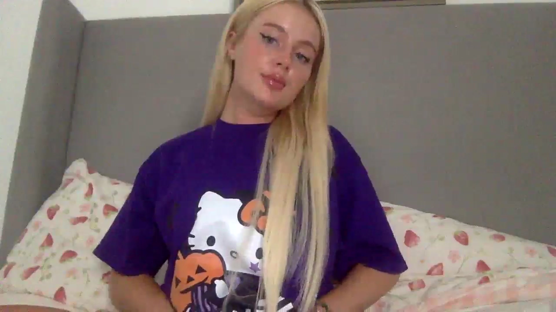 Gallery image thumbnail from BeaSaitou's myfreecams stream on, 10/06/2023, 23:17 image 14 of 20