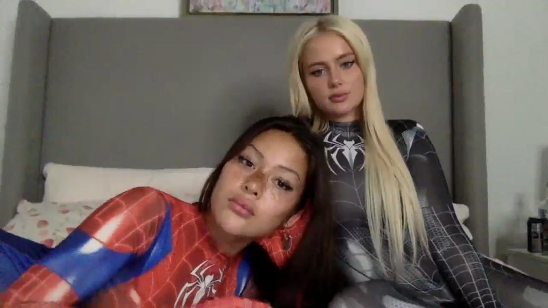 Gallery image thumbnail from BeaSaitou's myfreecams stream on, 11/01/2023, 24:15 image 6 of 20